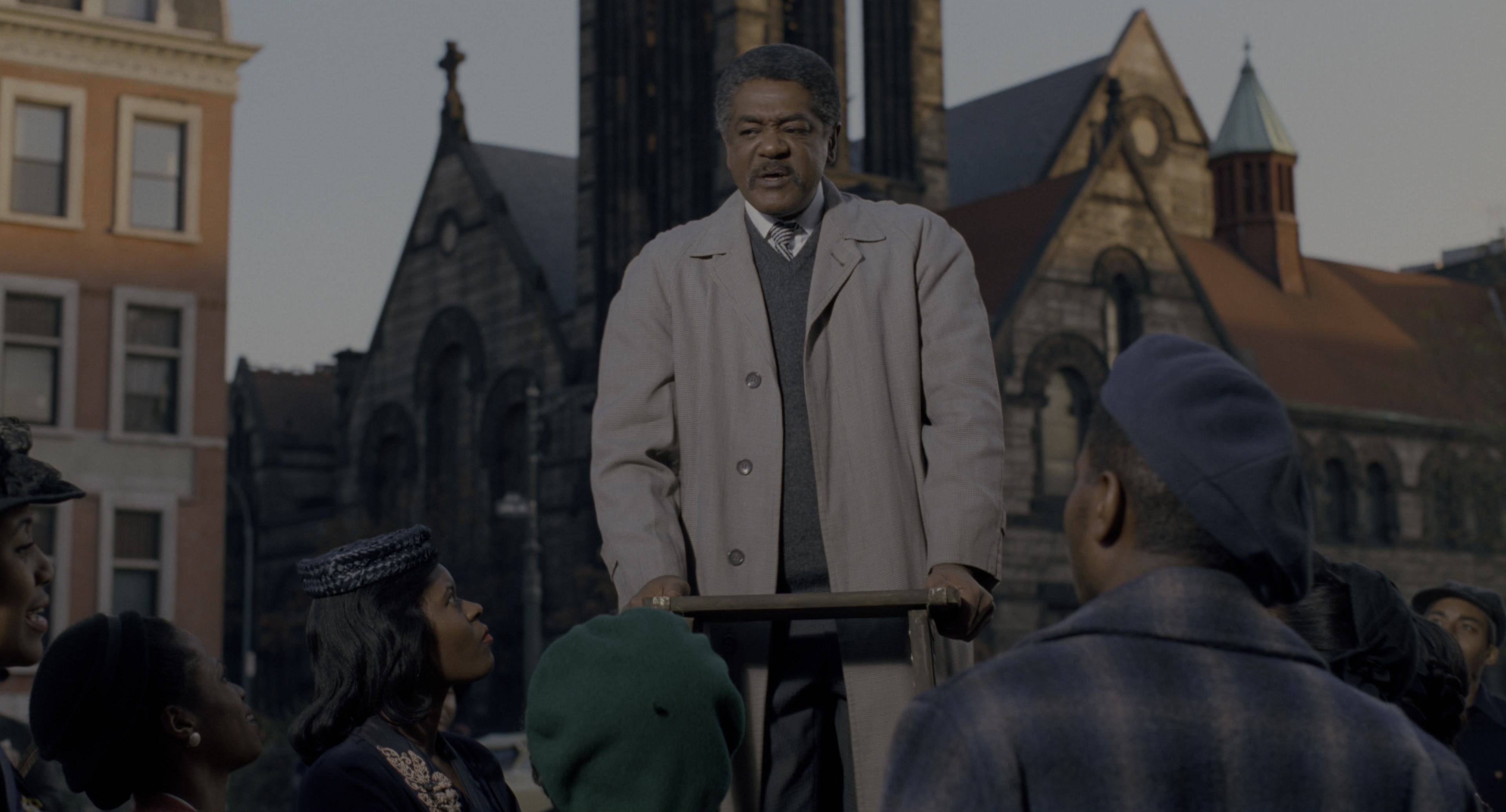 Malcolm (1992), wide, 1.85:1 — film still