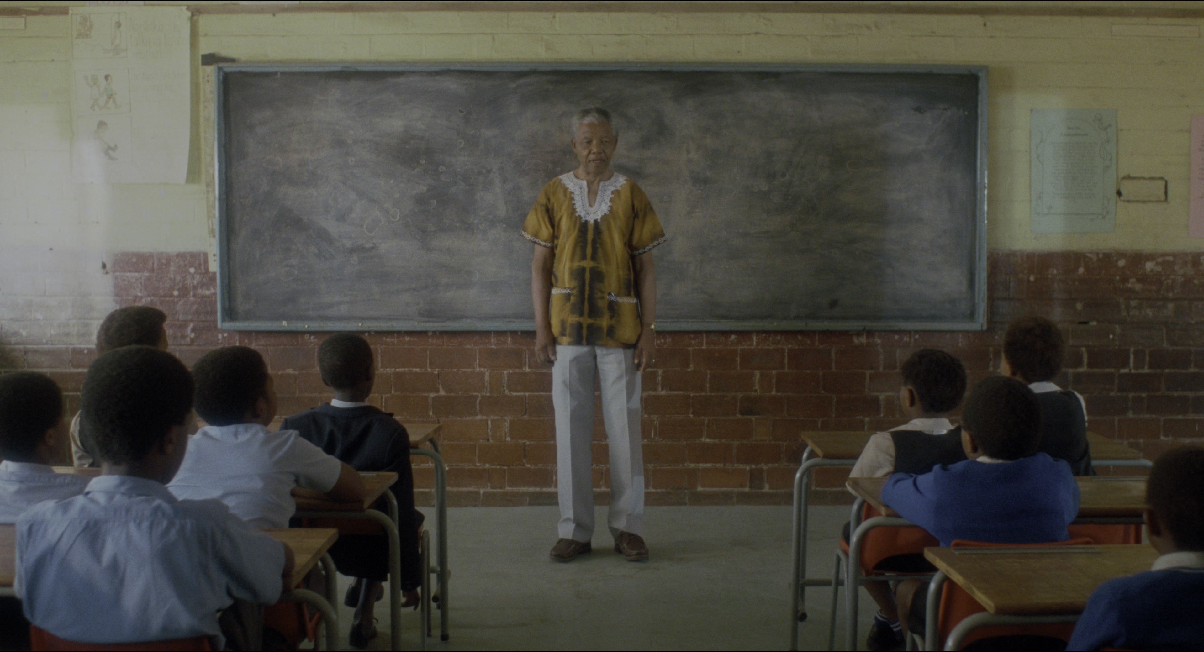 Malcolm (1992), wide, 1.85:1 — film still