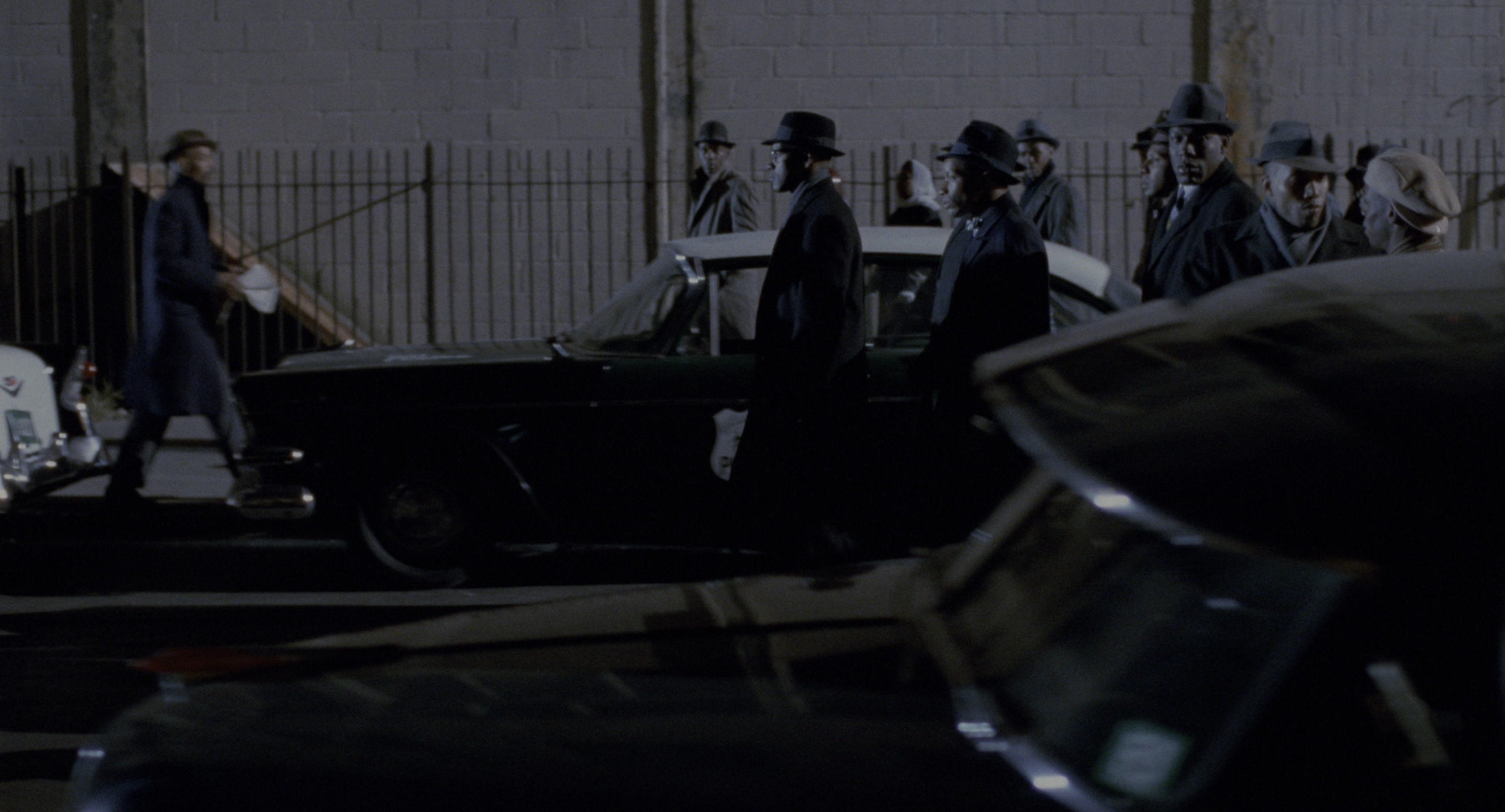 Malcolm (1992), wide, 1.85:1 — film still