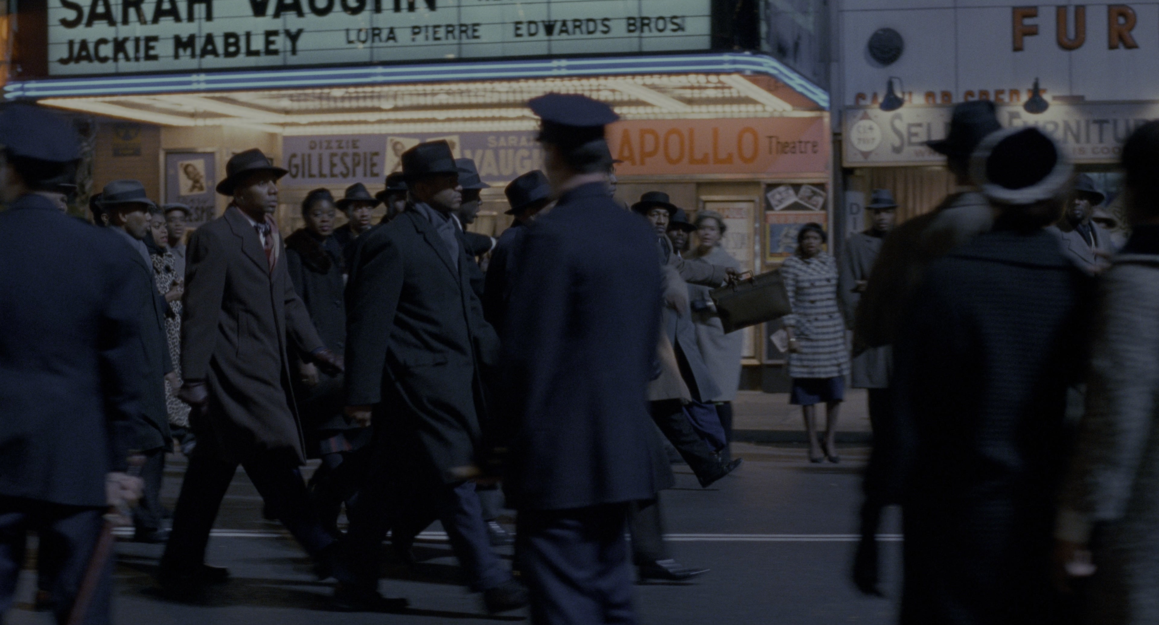 Malcolm (1992), wide, 1.85:1 — film still