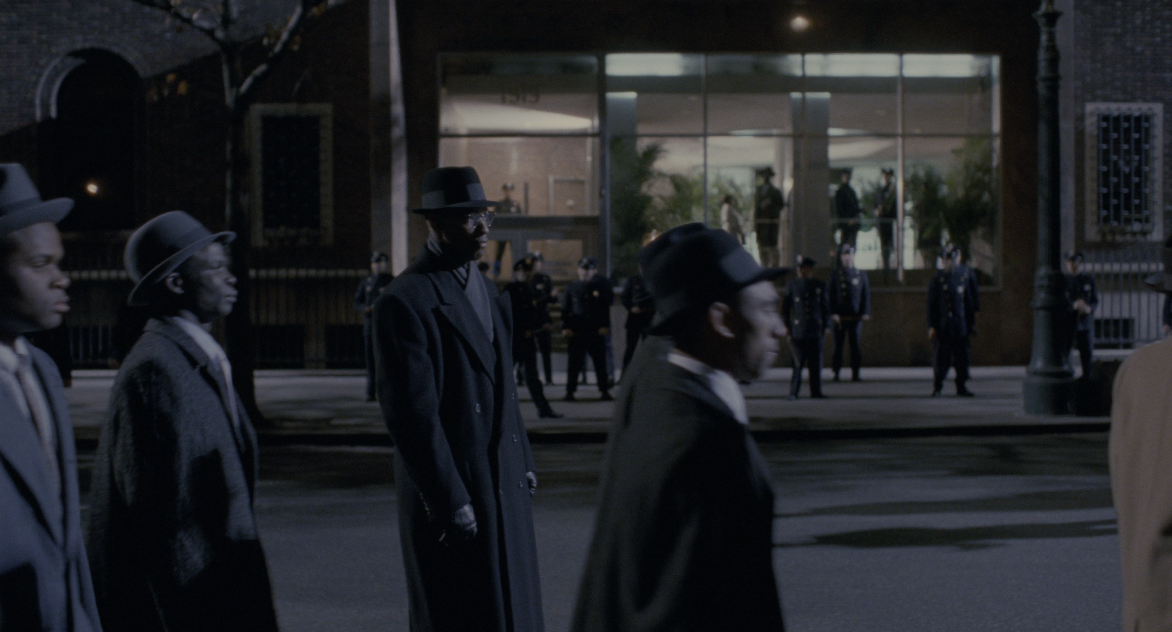 Malcolm (1992), wide, 1.85:1 — film still
