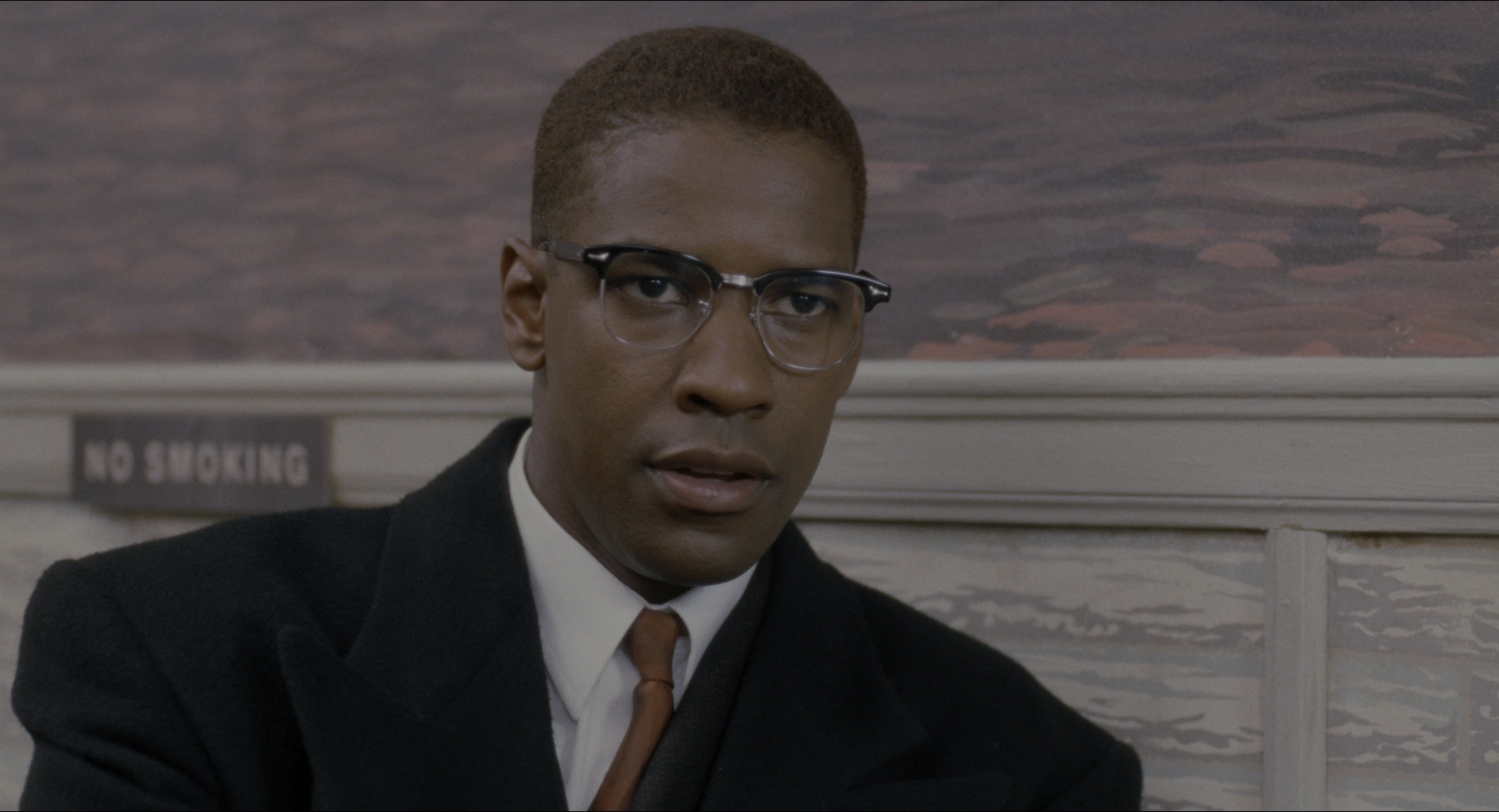Malcolm (1992), wide, 1.85:1 — film still