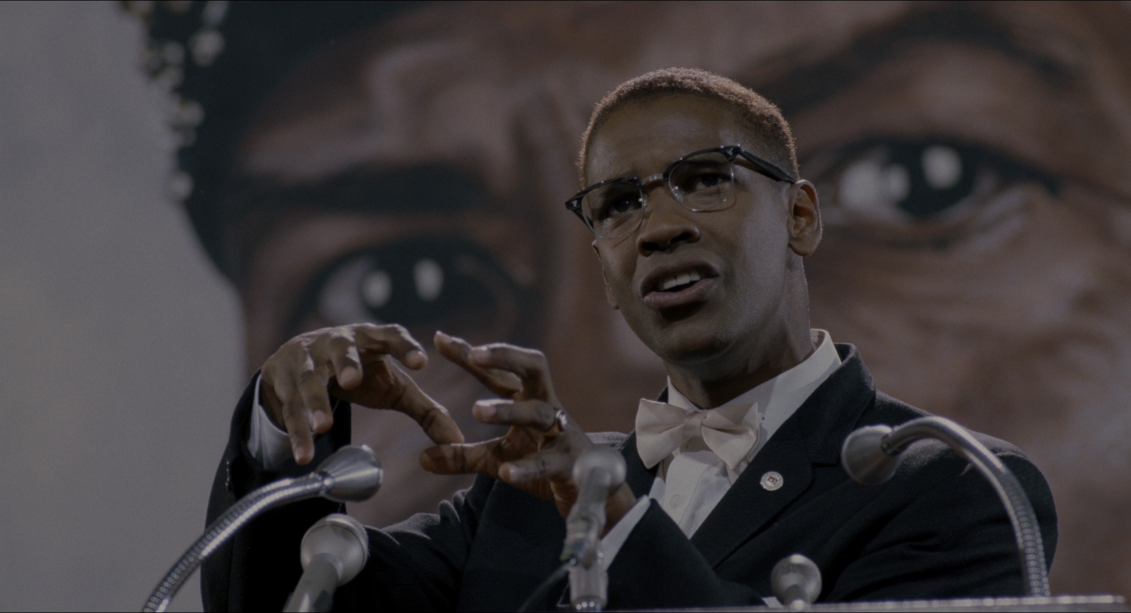 Malcolm (1992), medium, 1.85:1 — film still