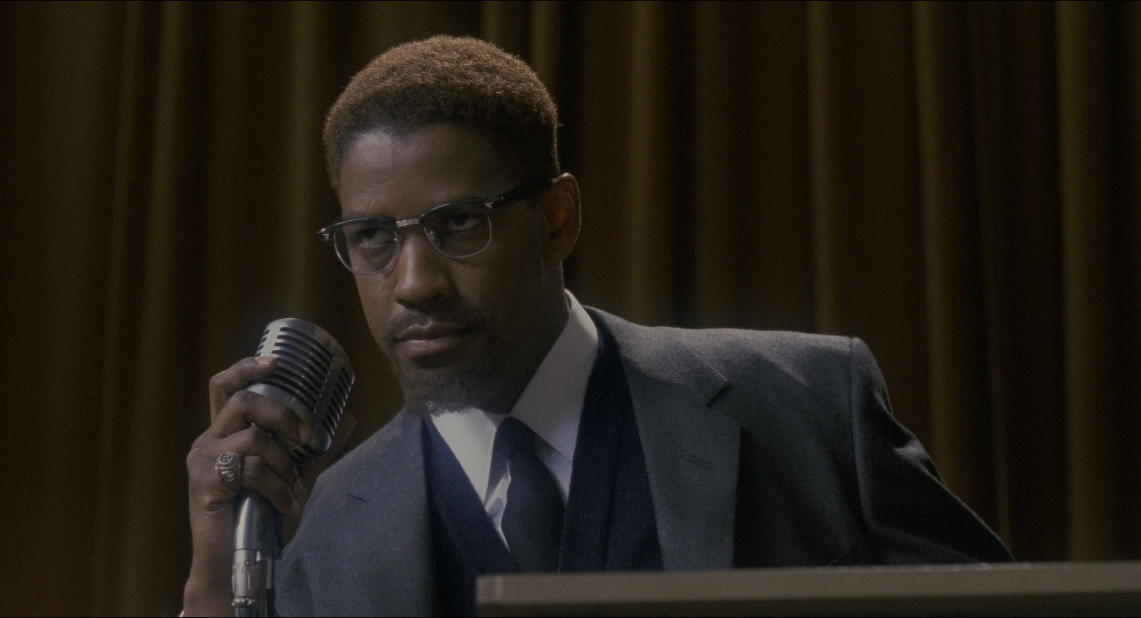 Malcolm (1992), medium, 1.85:1 — film still