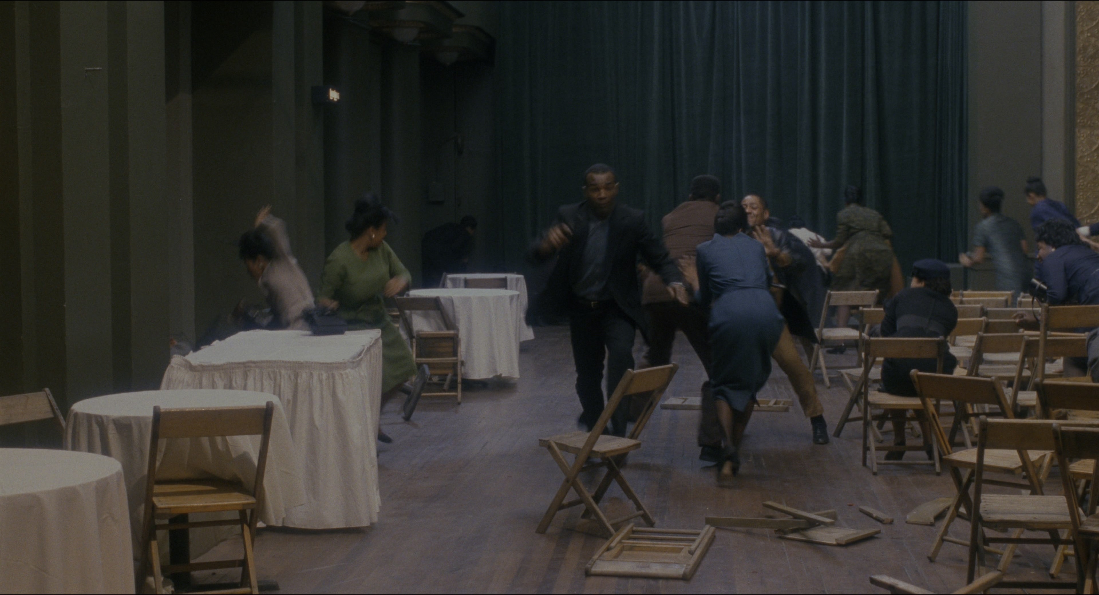 Malcolm (1992), wide, 1.85:1 — film still
