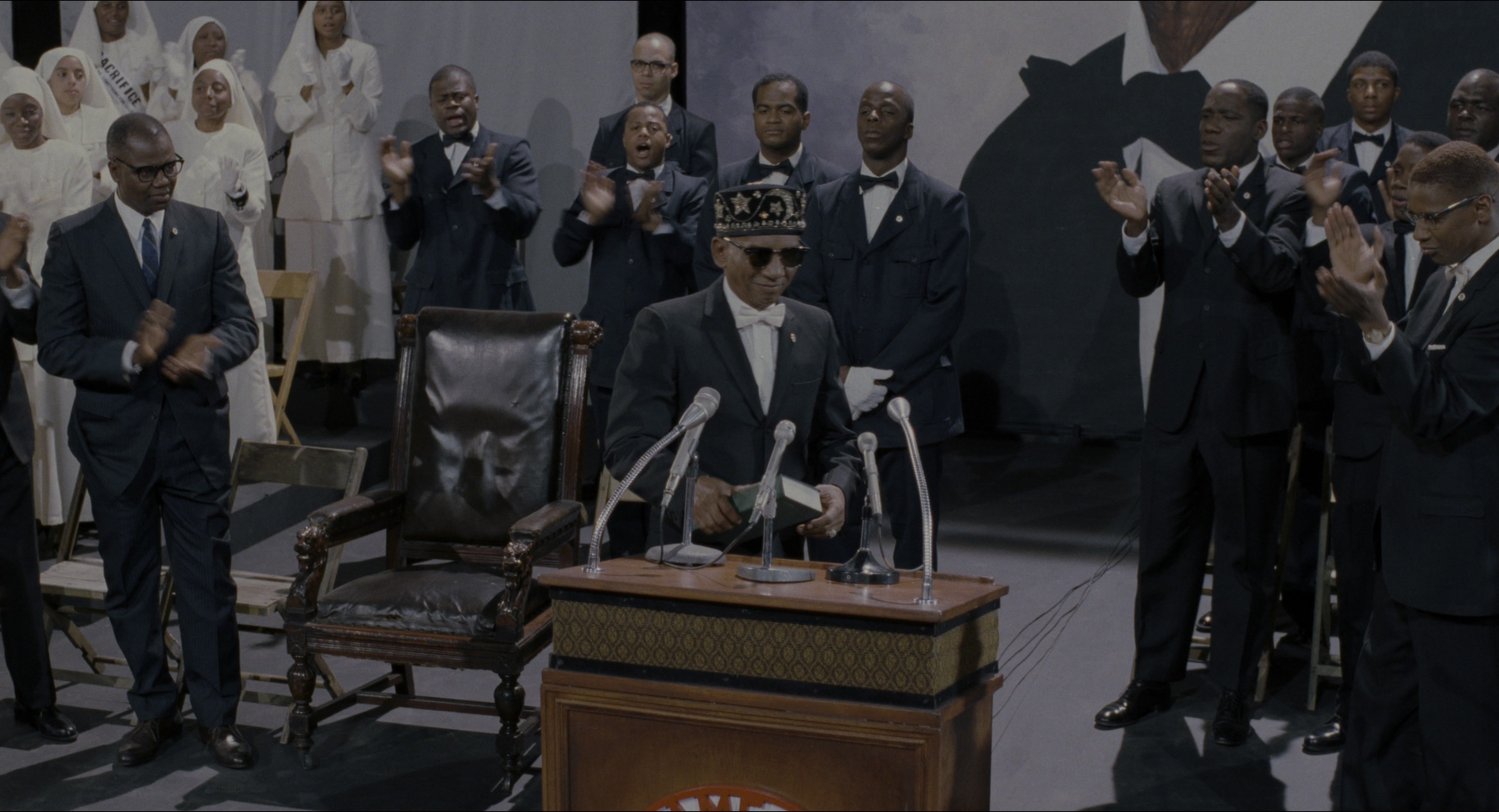Malcolm (1992), wide, 1.85:1 — film still