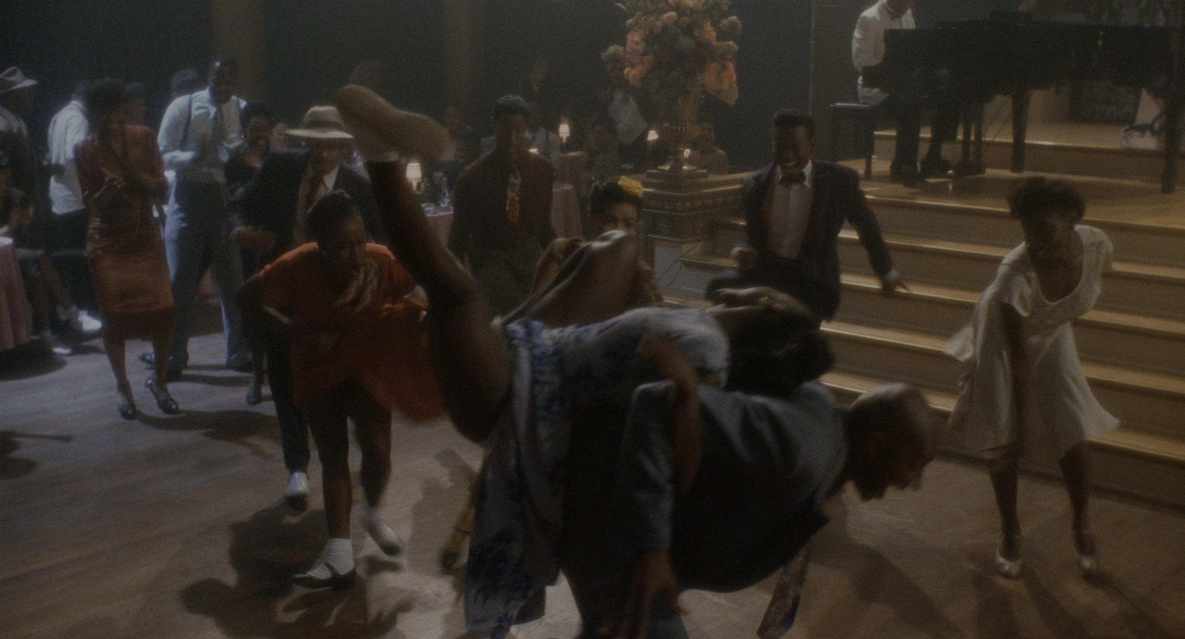 Malcolm (1992), wide, 1.85:1 — film still