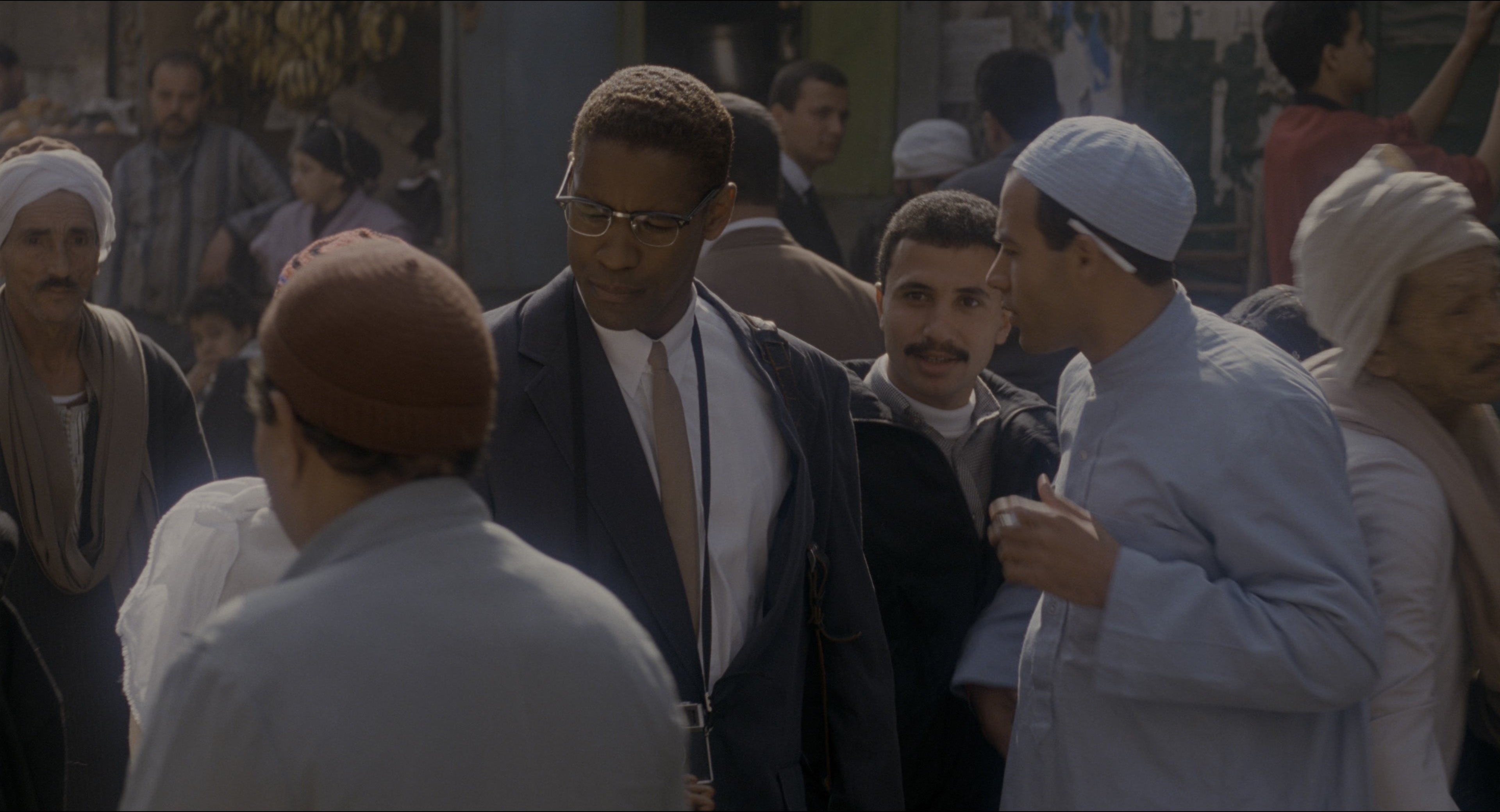 Malcolm (1992), wide, 1.85:1 — film still