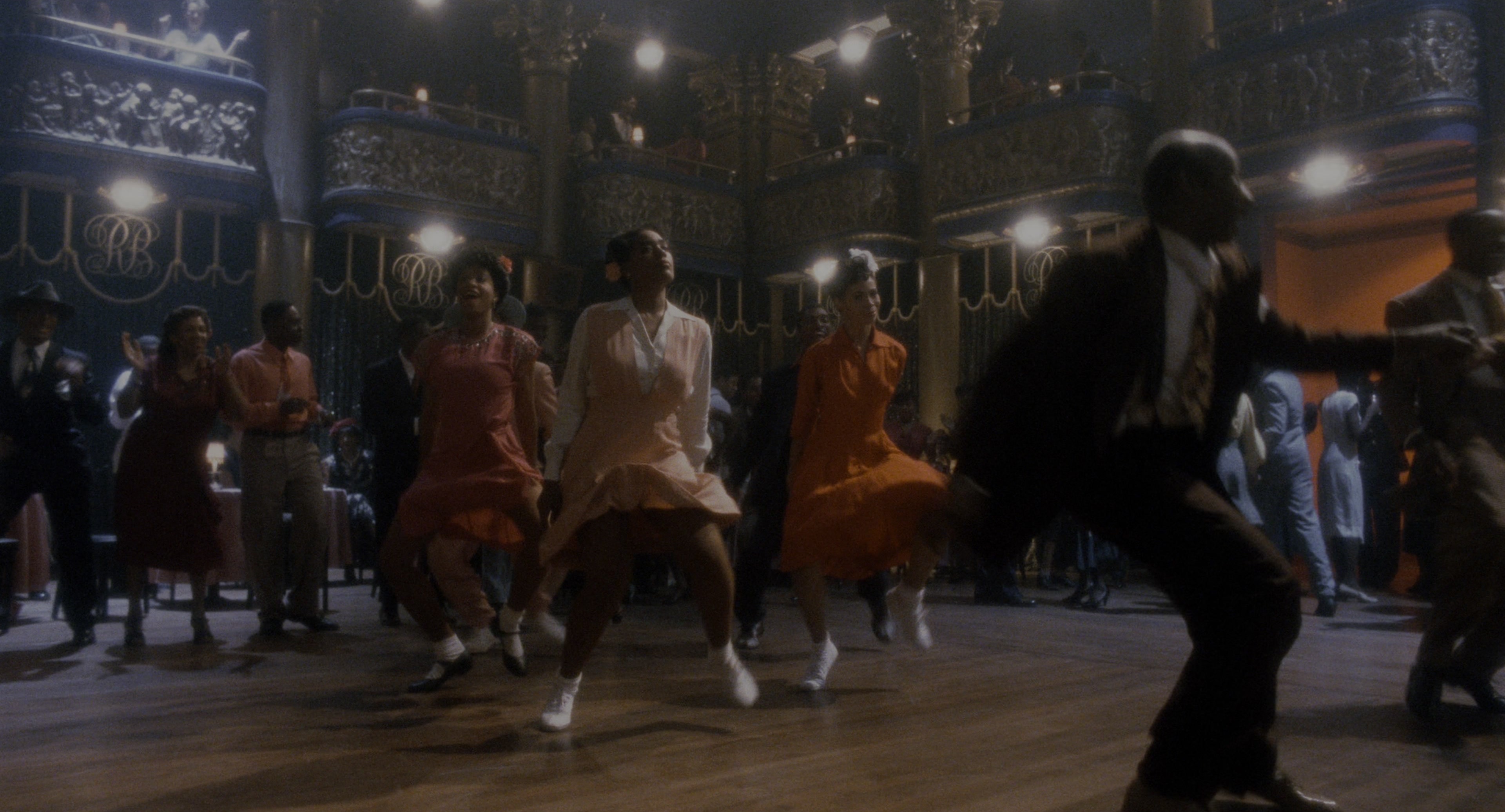 Malcolm (1992), wide, 1.85:1 — film still