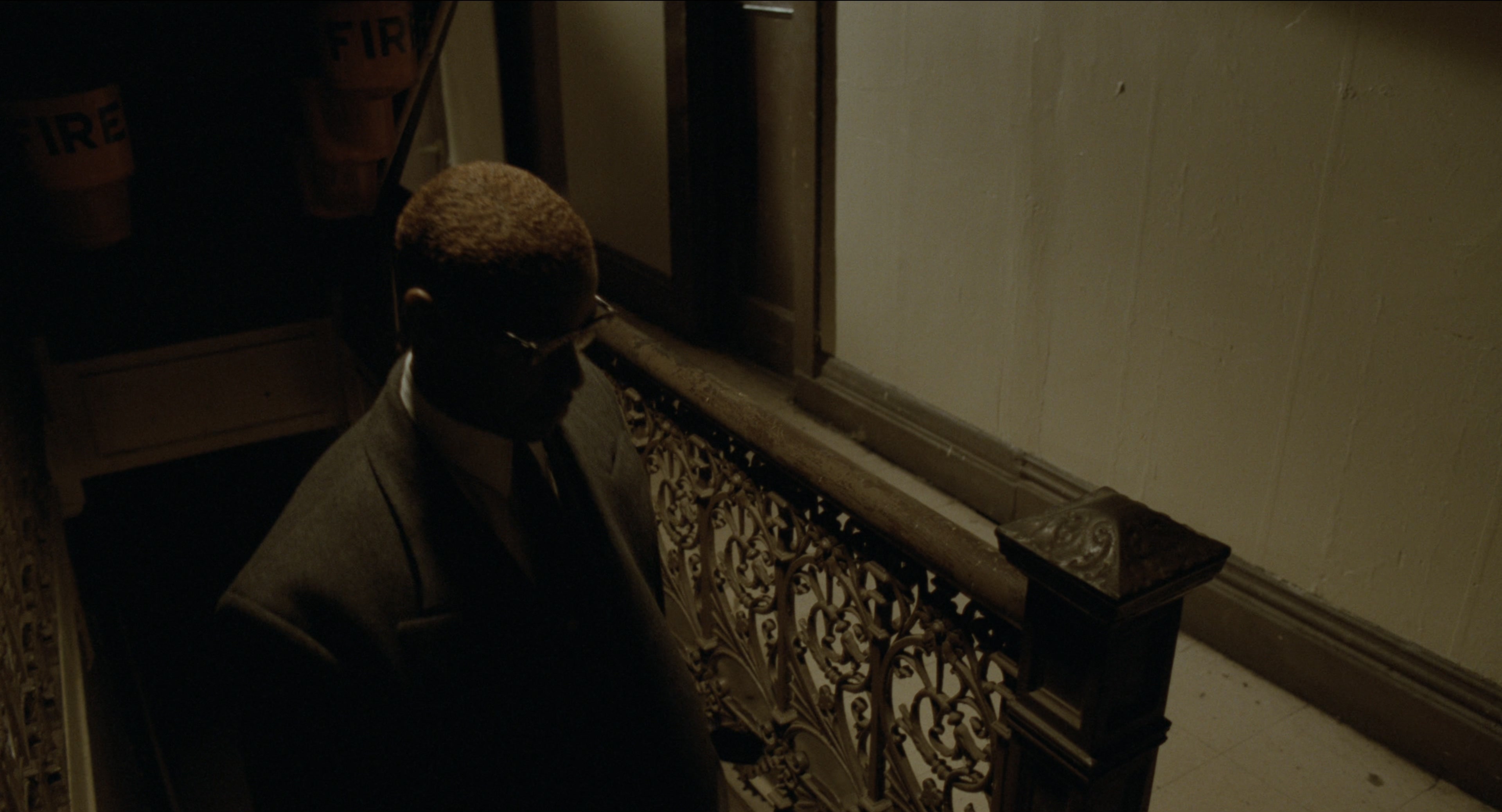 Malcolm (1992), wide, 1.85:1 — film still