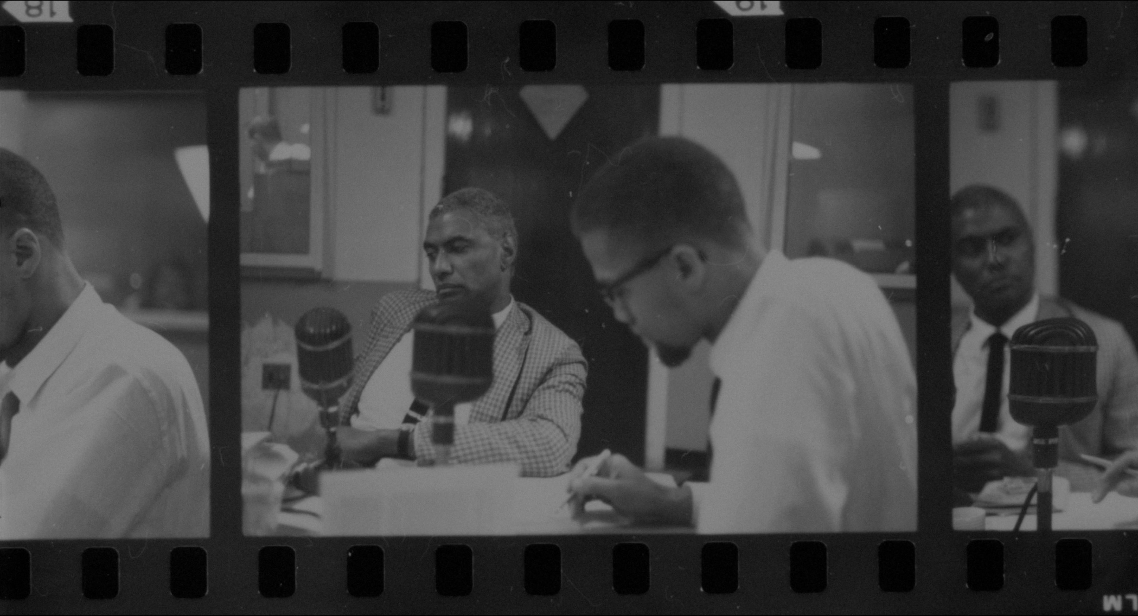Malcolm (1992), wide, 1.85:1 — film still