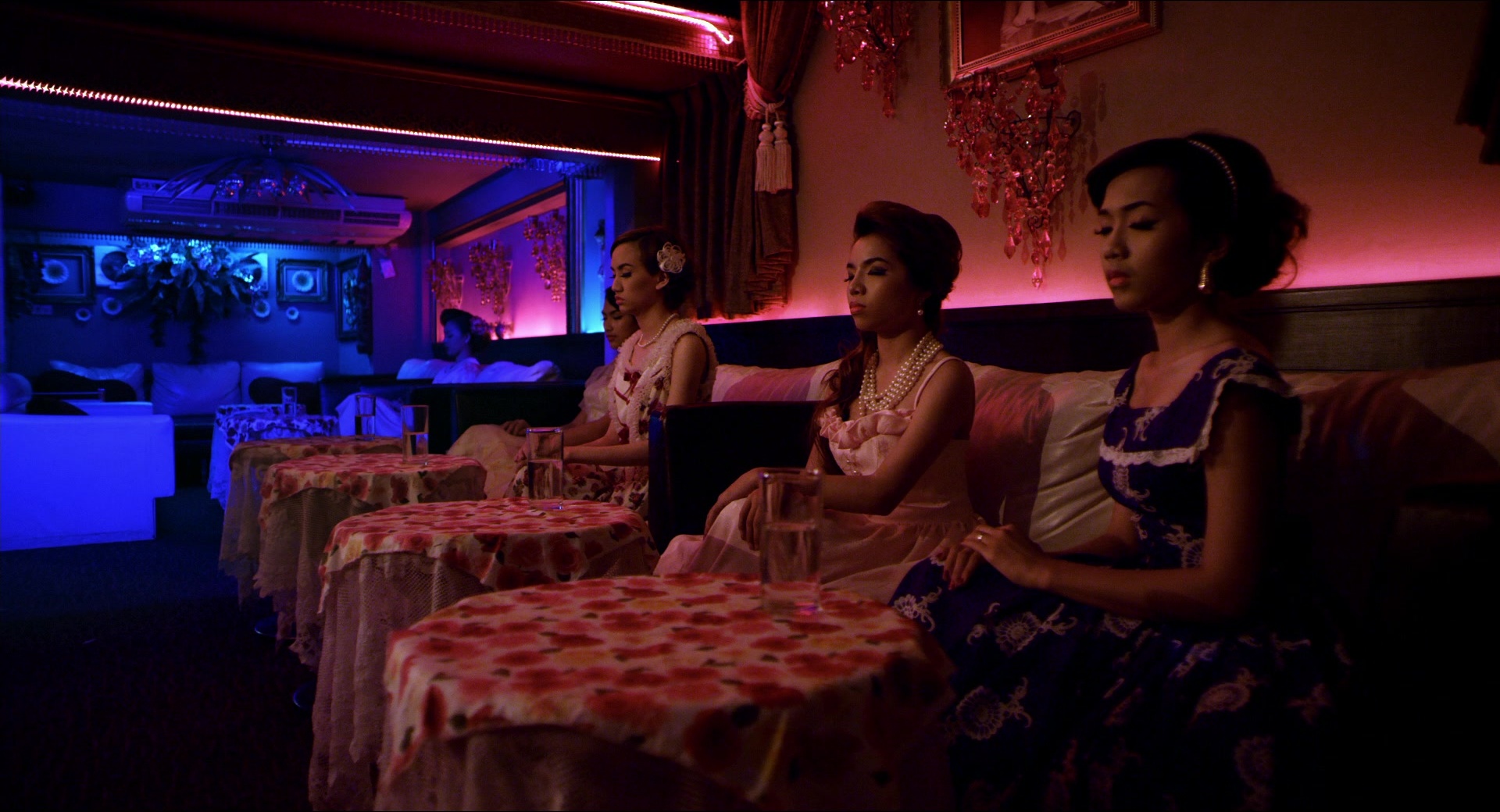 Only God Forgives (2012), wide, 1.85:1 — film still