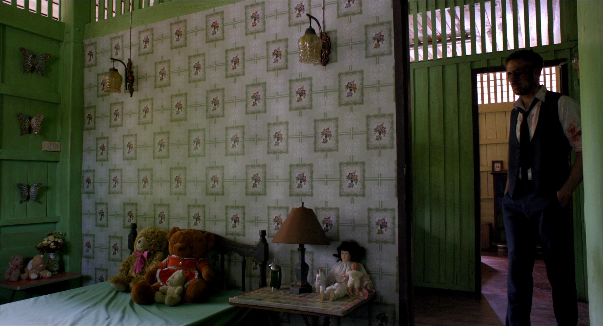 Only God Forgives (2012), wide, 1.85:1 — film still