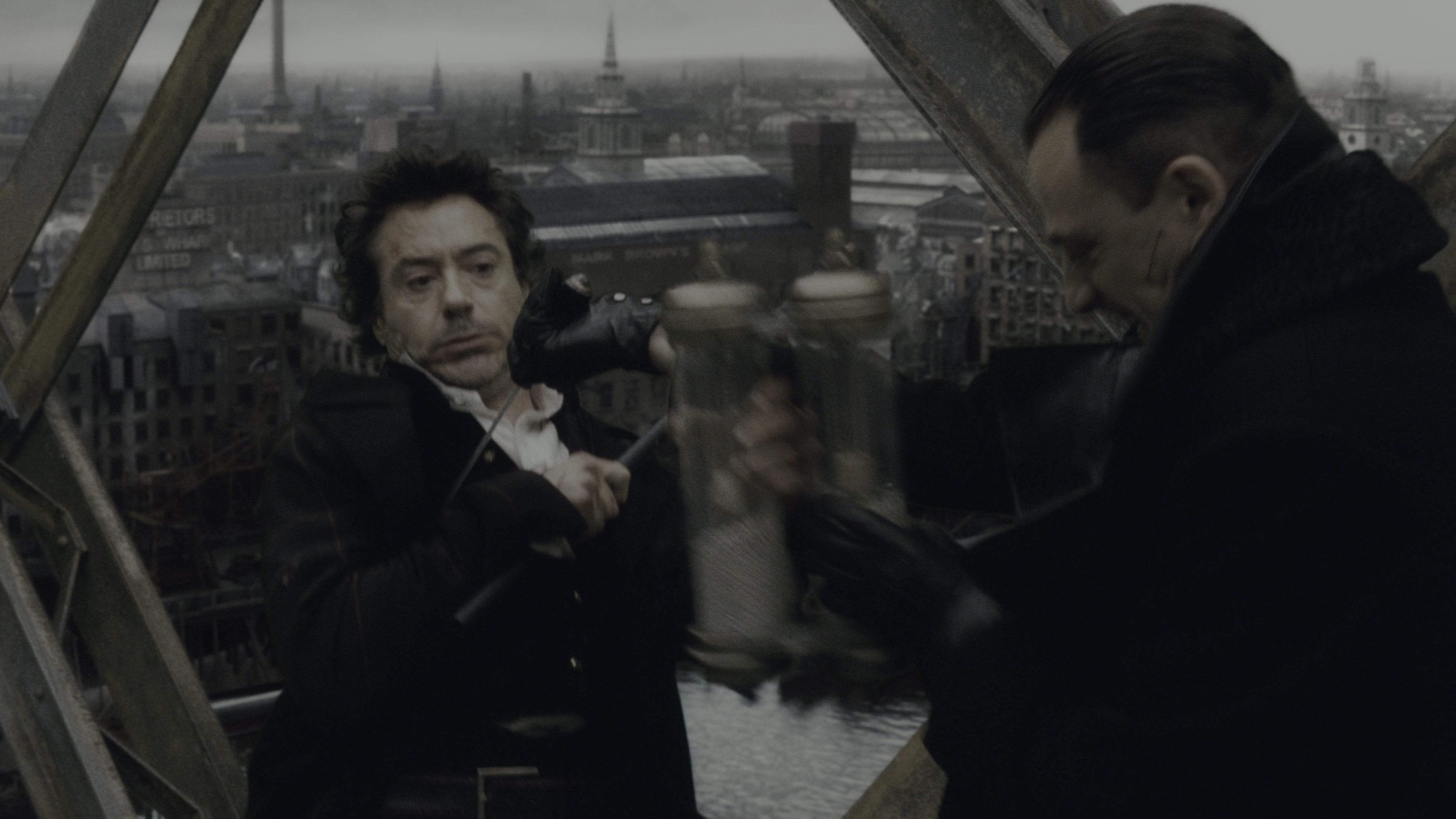 Sherlock Holmes (2009), wide, 1.78:1 — film still