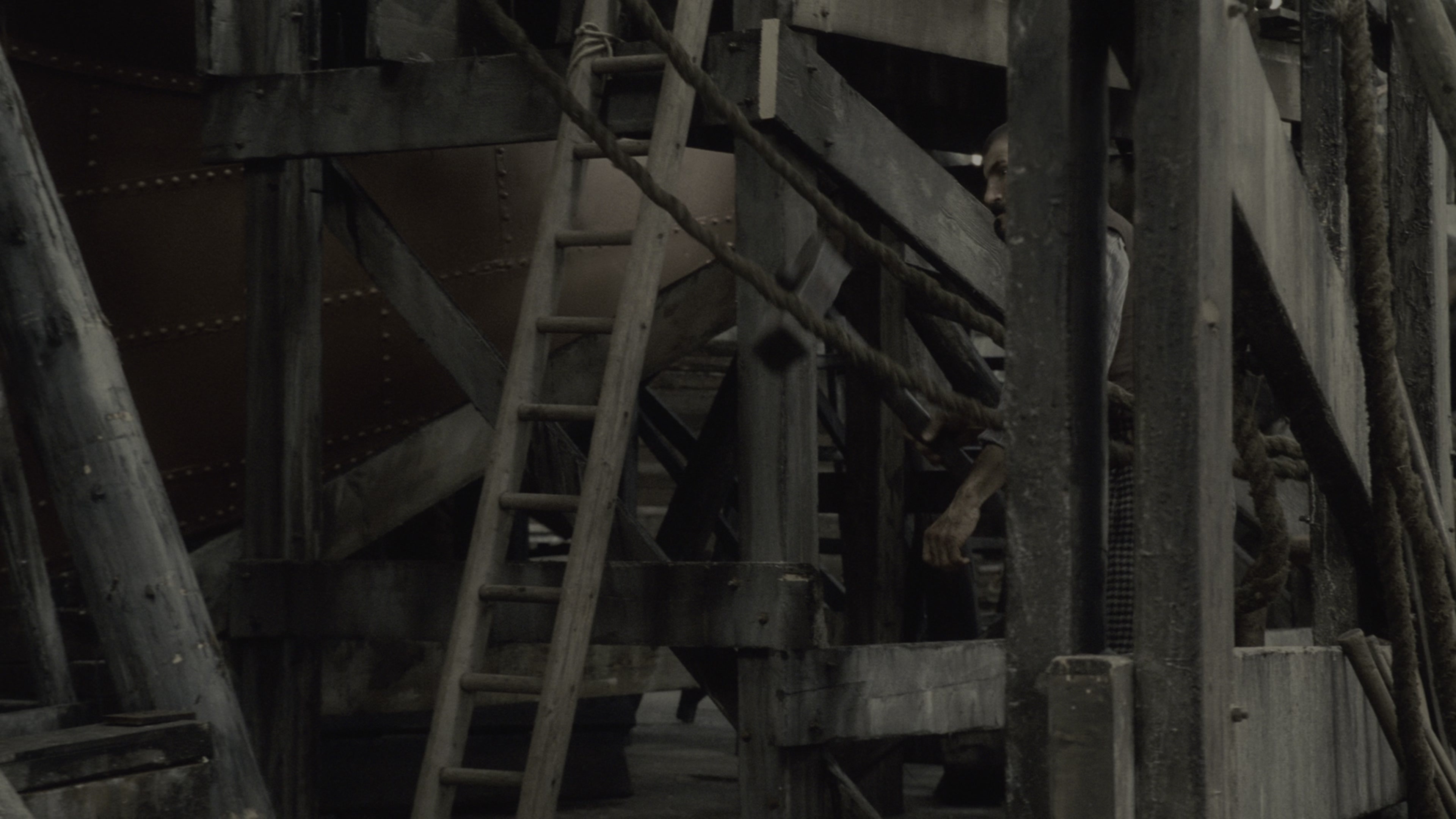 Sherlock Holmes (2009), medium, 1.78:1 — film still