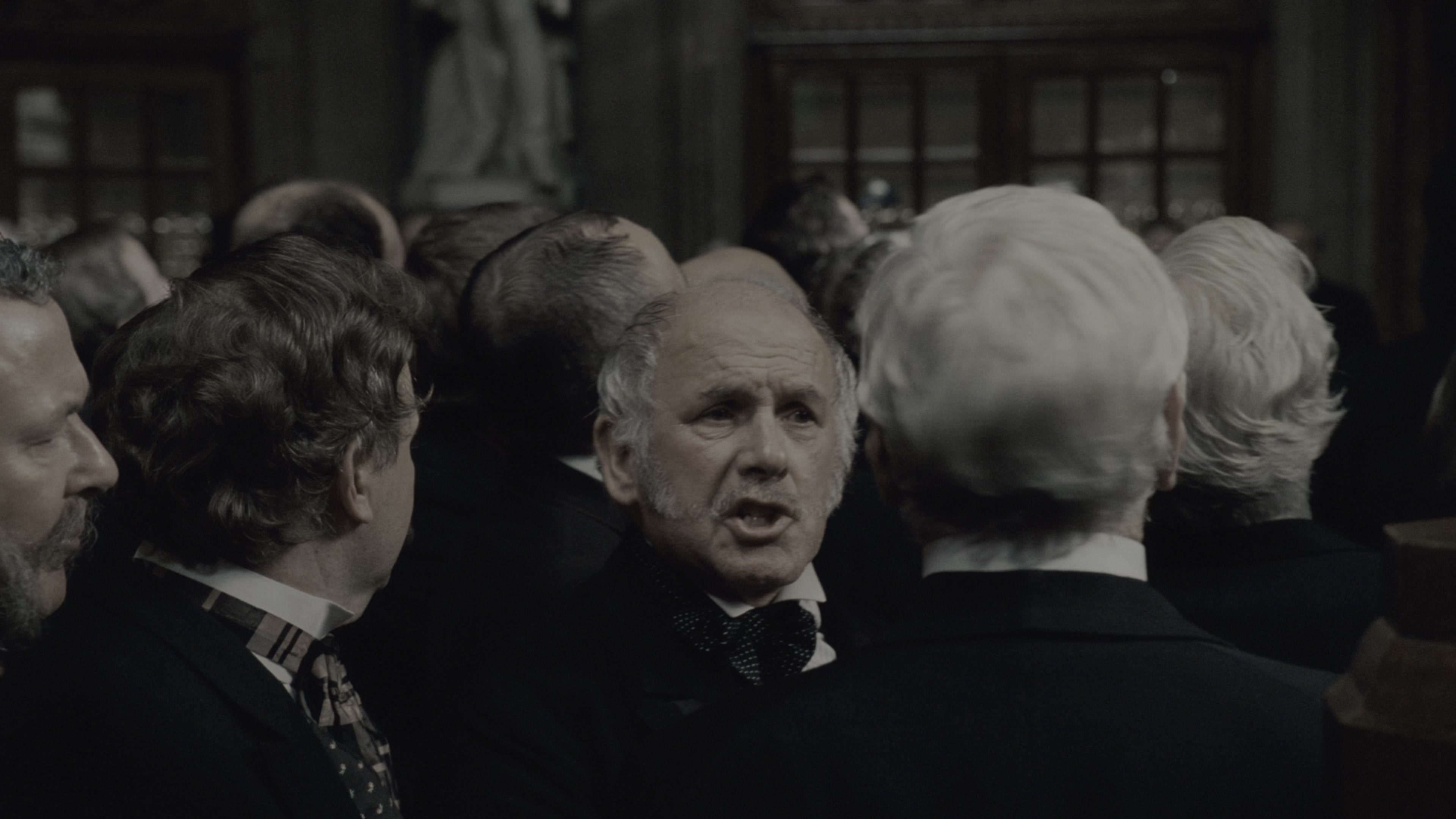 Sherlock Holmes (2009), wide, 1.78:1 — film still