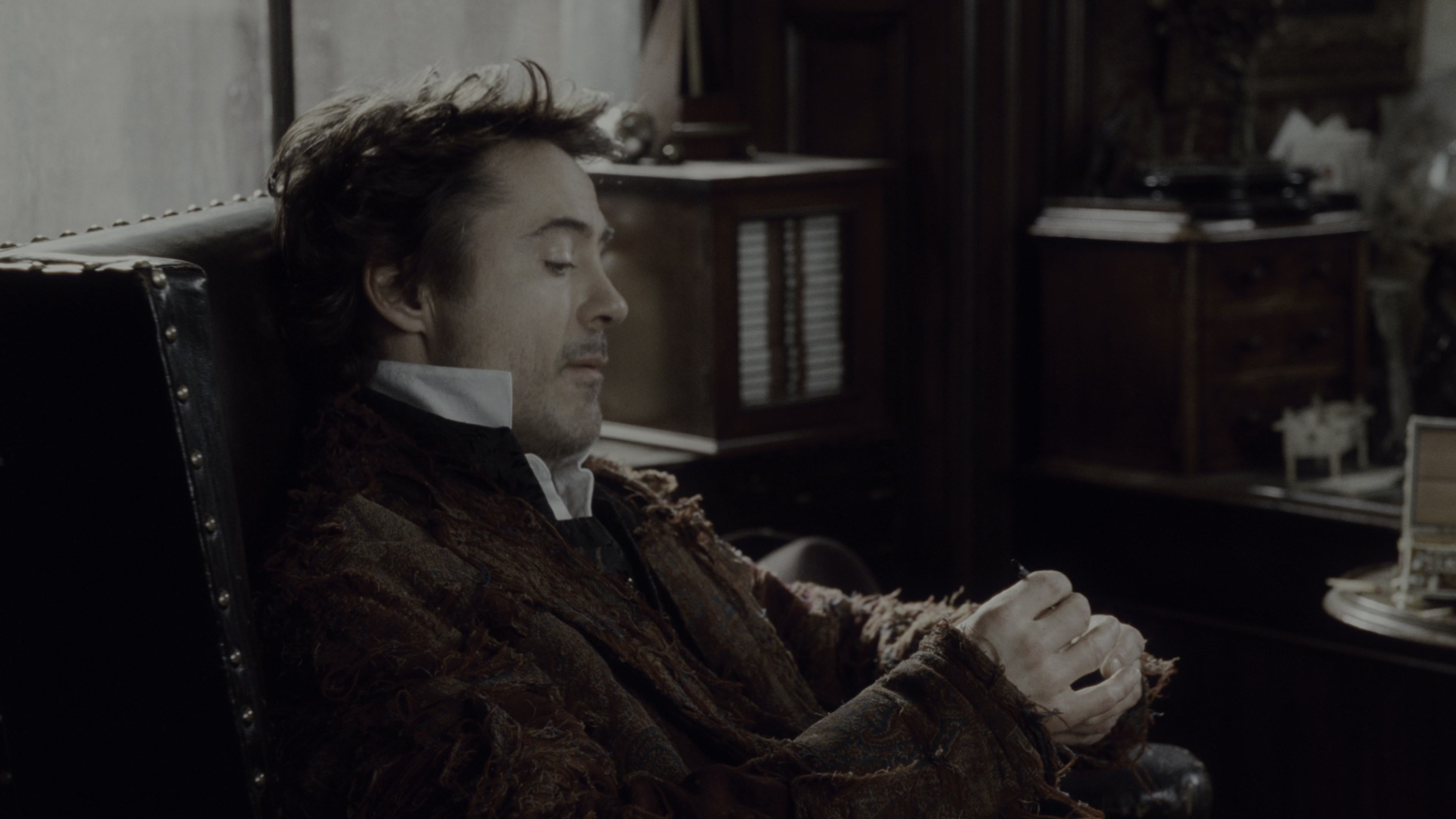 Sherlock Holmes (2009), wide, 1.78:1 — film still