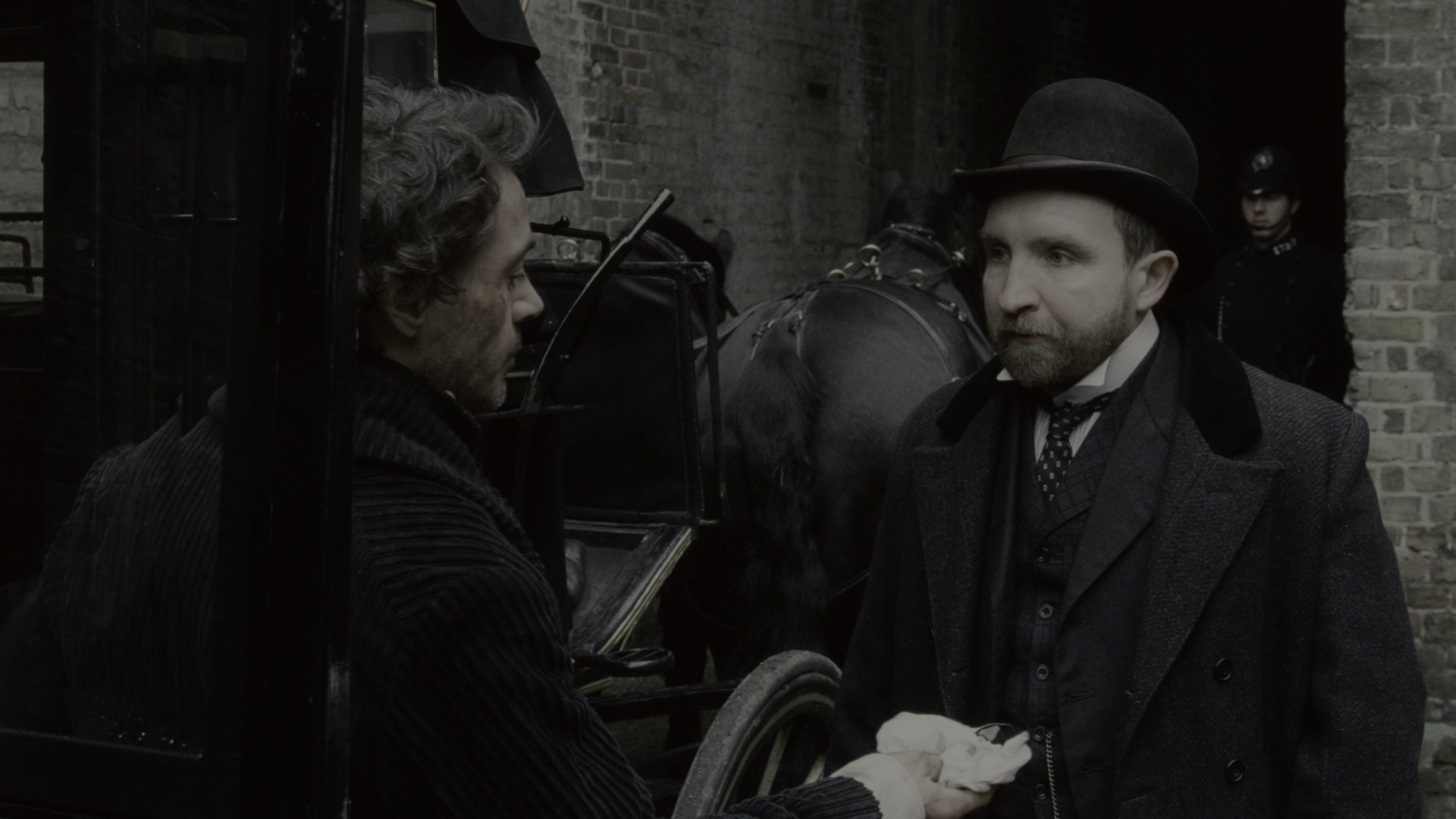 Sherlock Holmes (2009), wide, 1.78:1 — film still