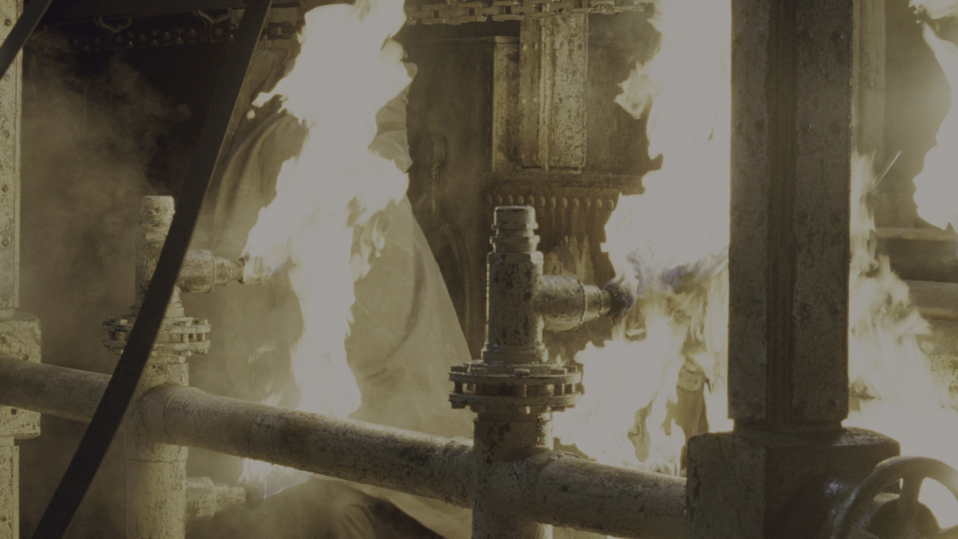 Sherlock Holmes (2009), wide, 1.78:1 — film still