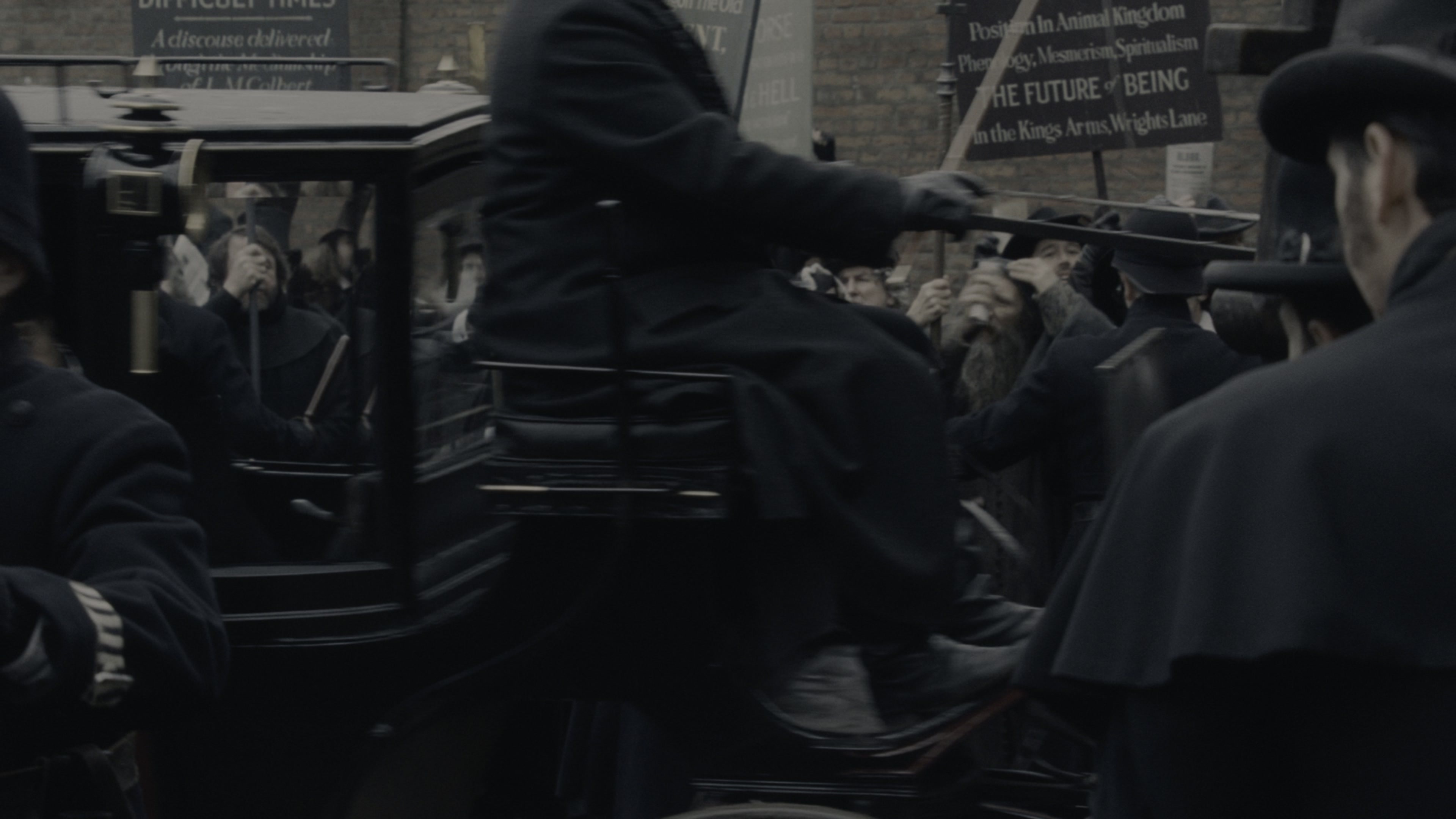 Sherlock Holmes (2009), wide, 1.78:1 — film still