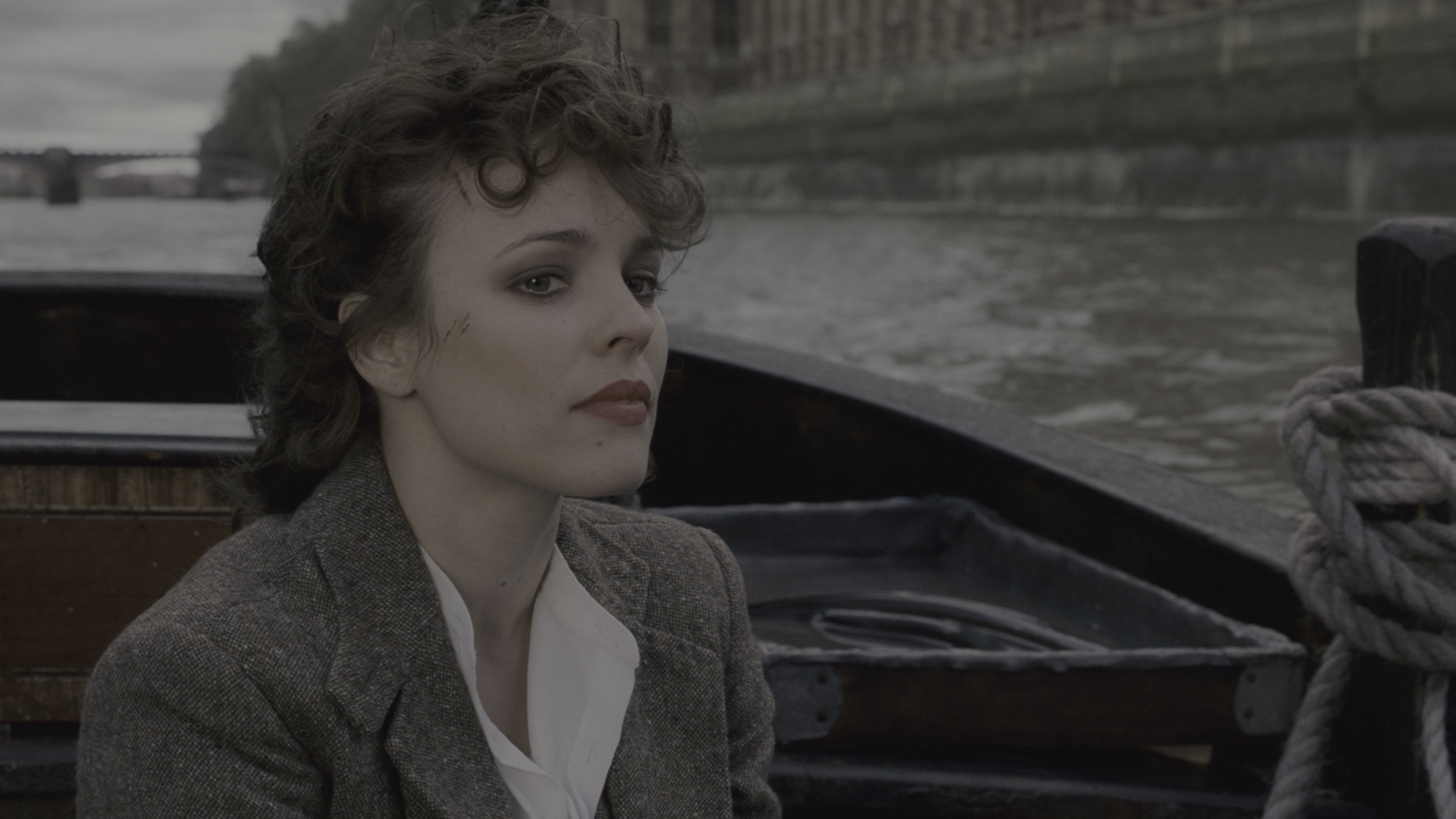 Sherlock Holmes (2009), wide, 1.78:1 — film still