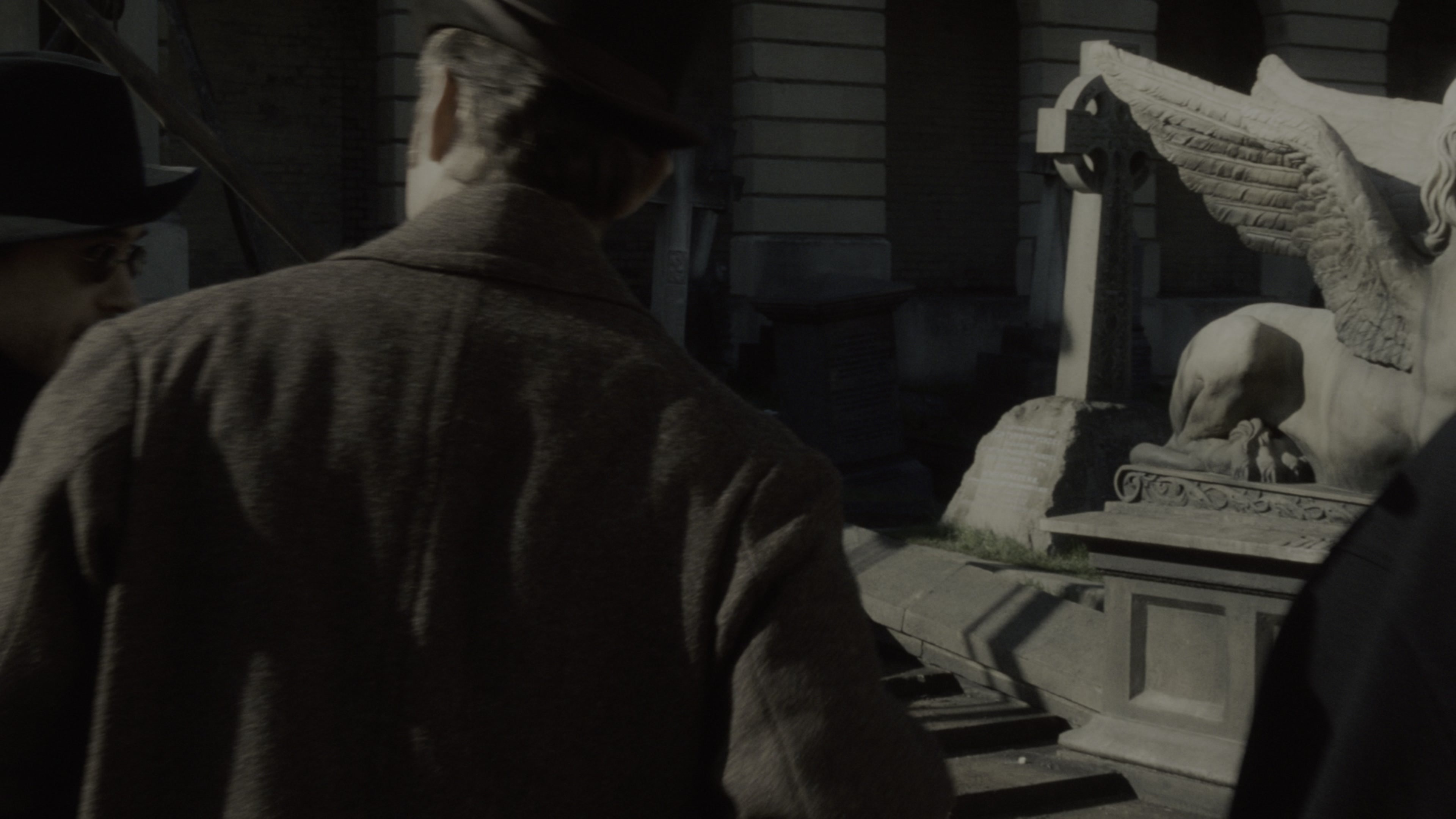 Sherlock Holmes (2009), wide, 1.78:1 — film still