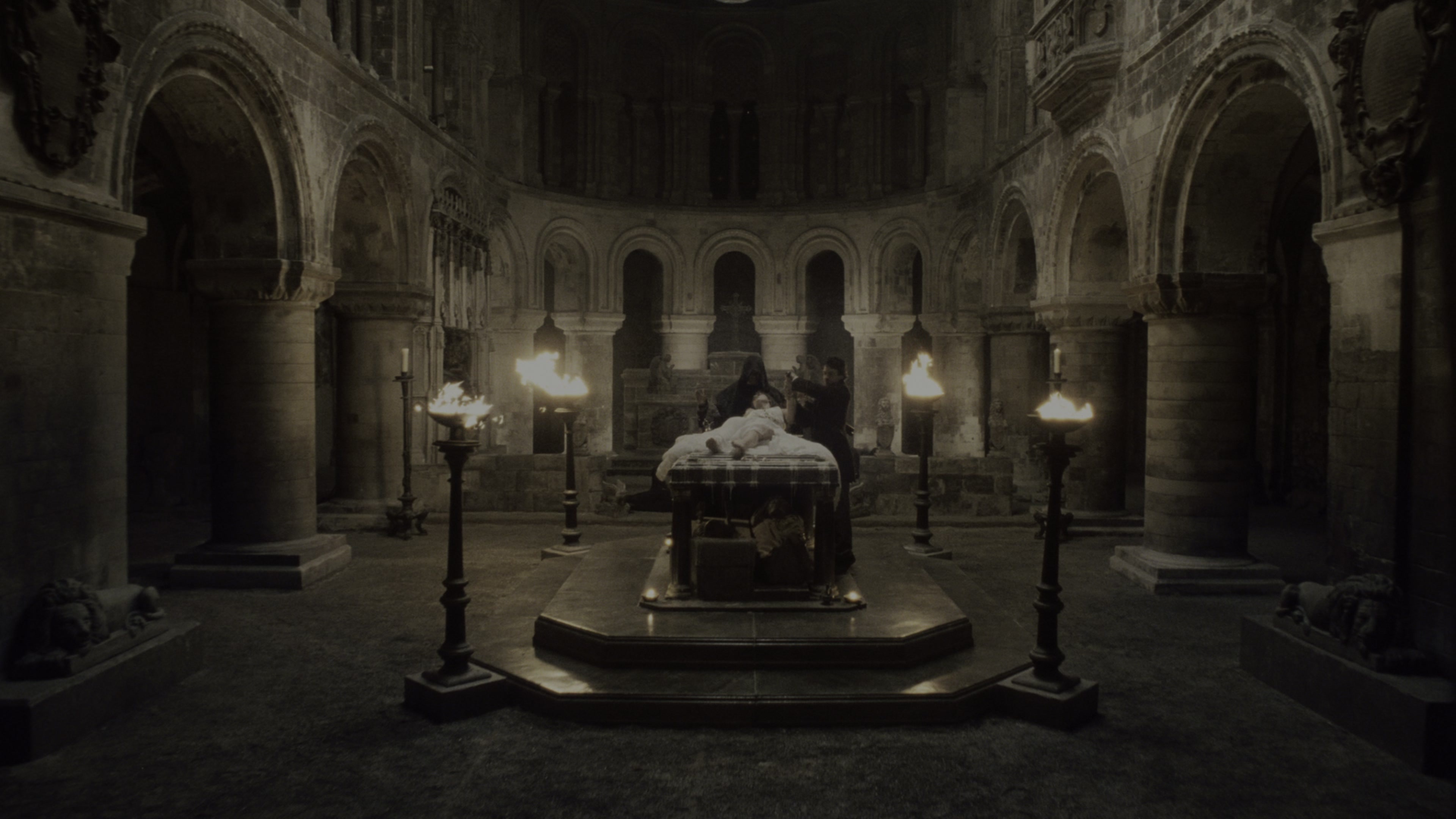 Sherlock Holmes (2009), wide, 1.78:1 — film still