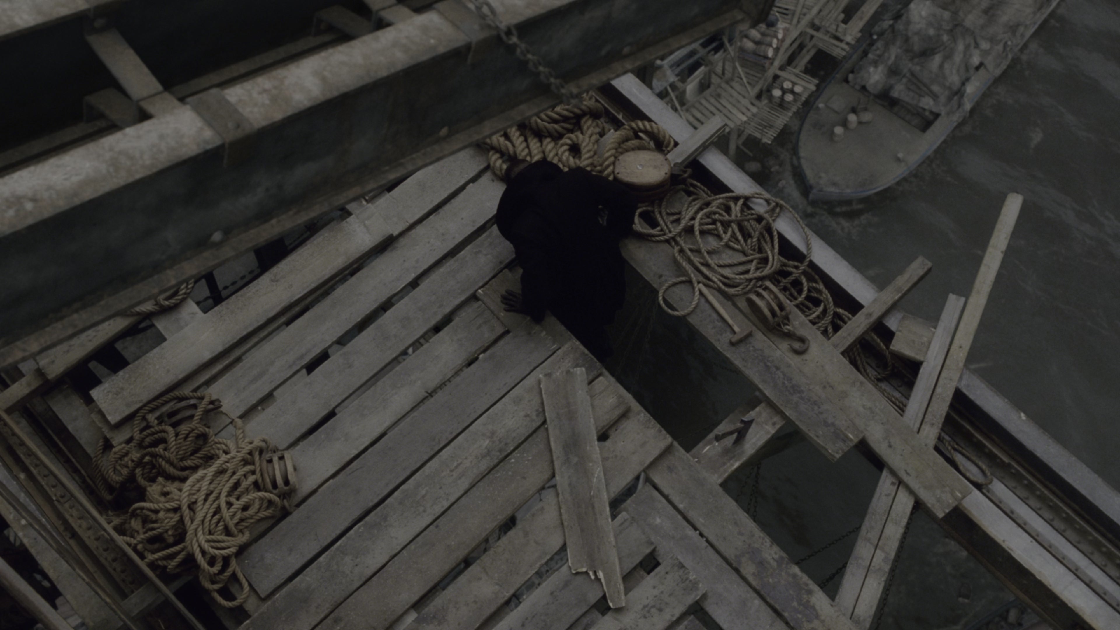 Sherlock Holmes (2009), wide, 1.78:1 — film still