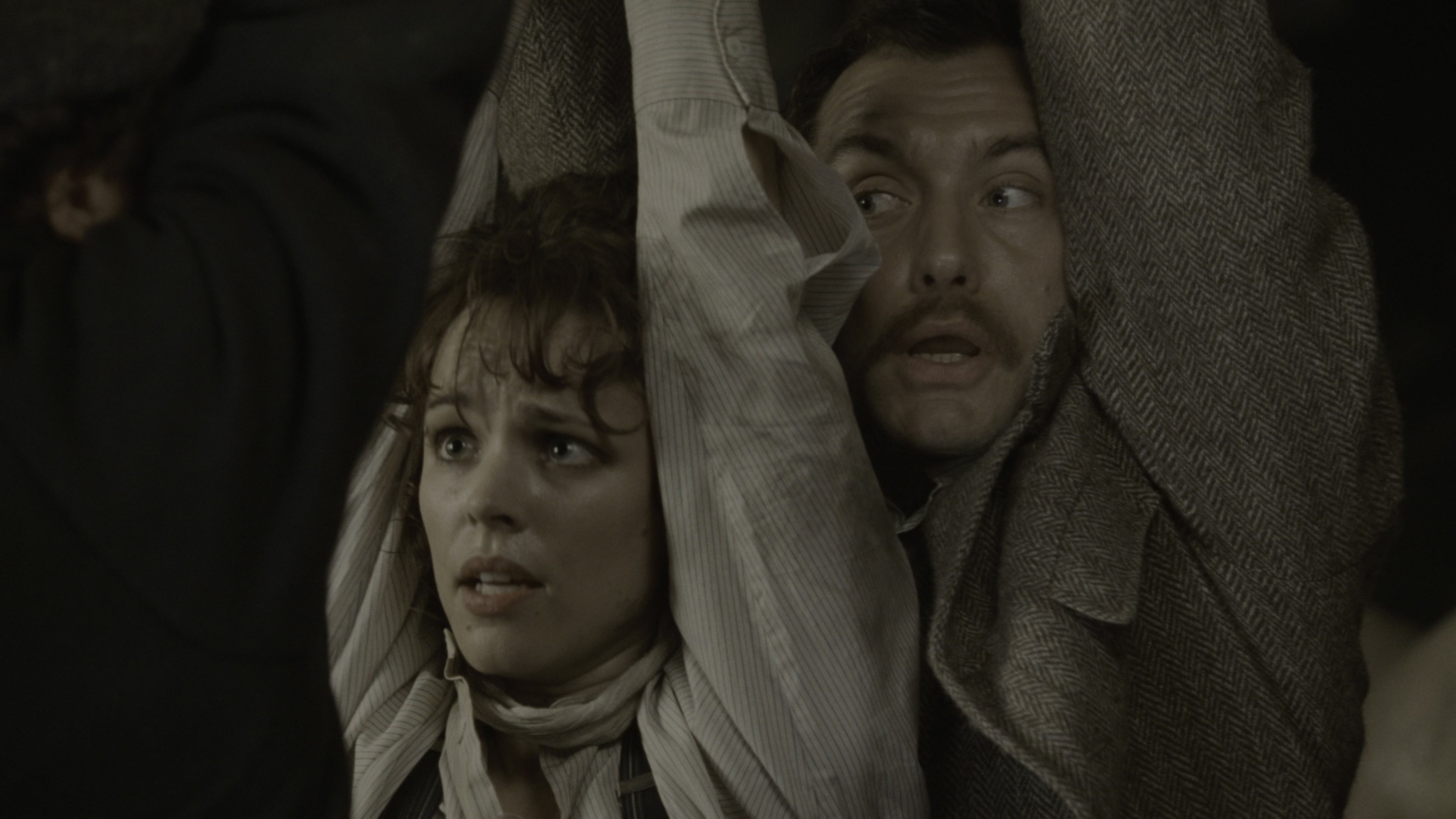 Sherlock Holmes (2009), medium, 1.78:1 — film still