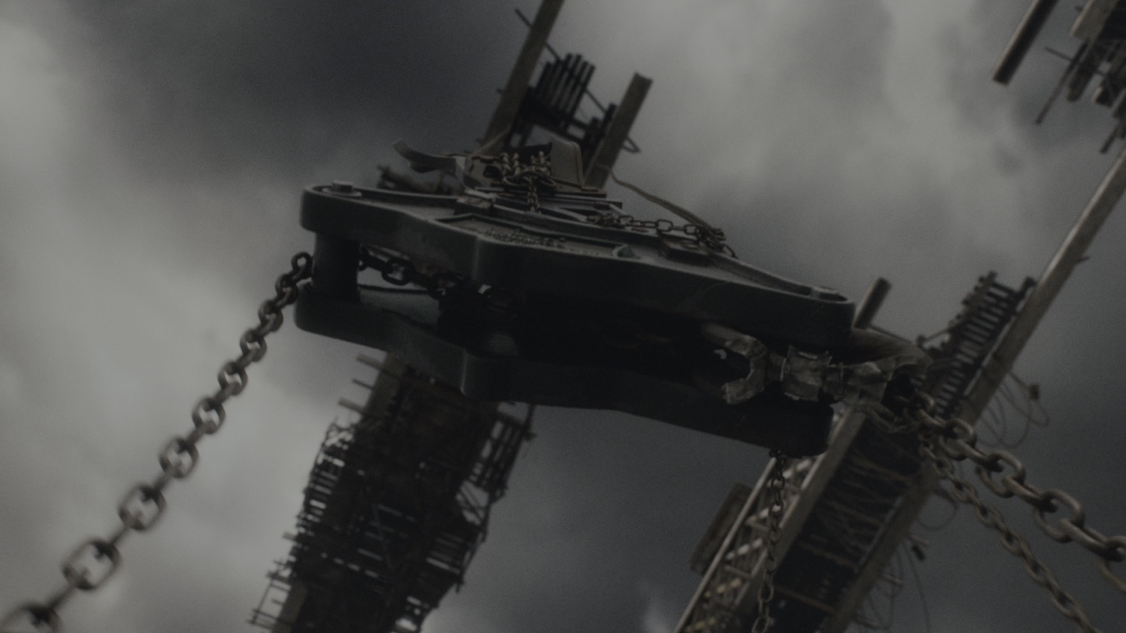 Sherlock Holmes (2009), wide, 1.78:1 — film still