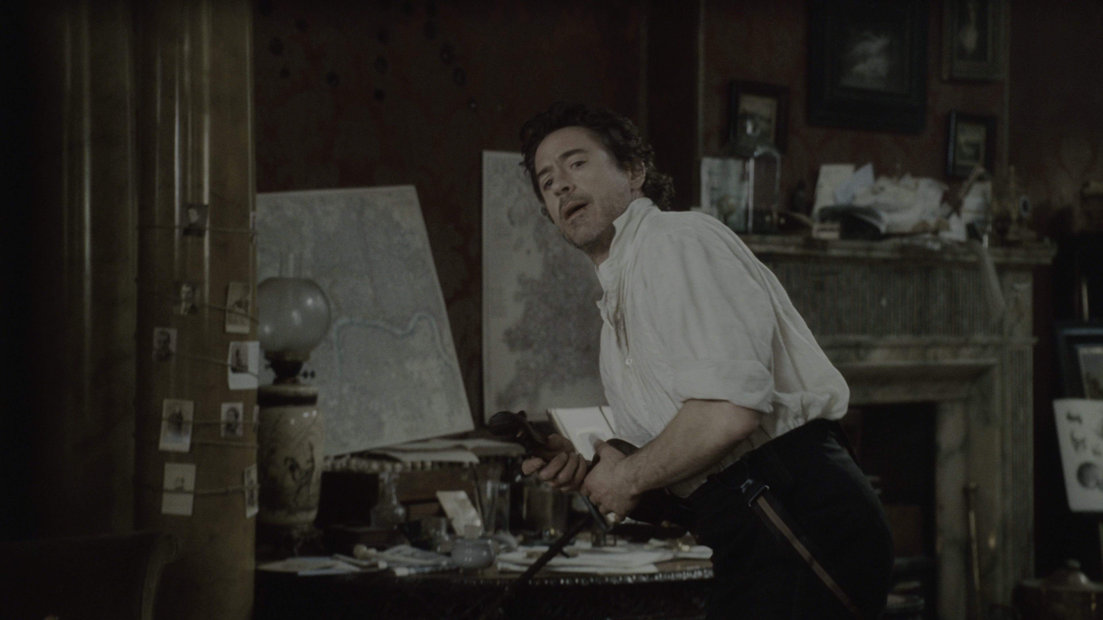 Sherlock Holmes (2009), wide, 1.78:1 — film still