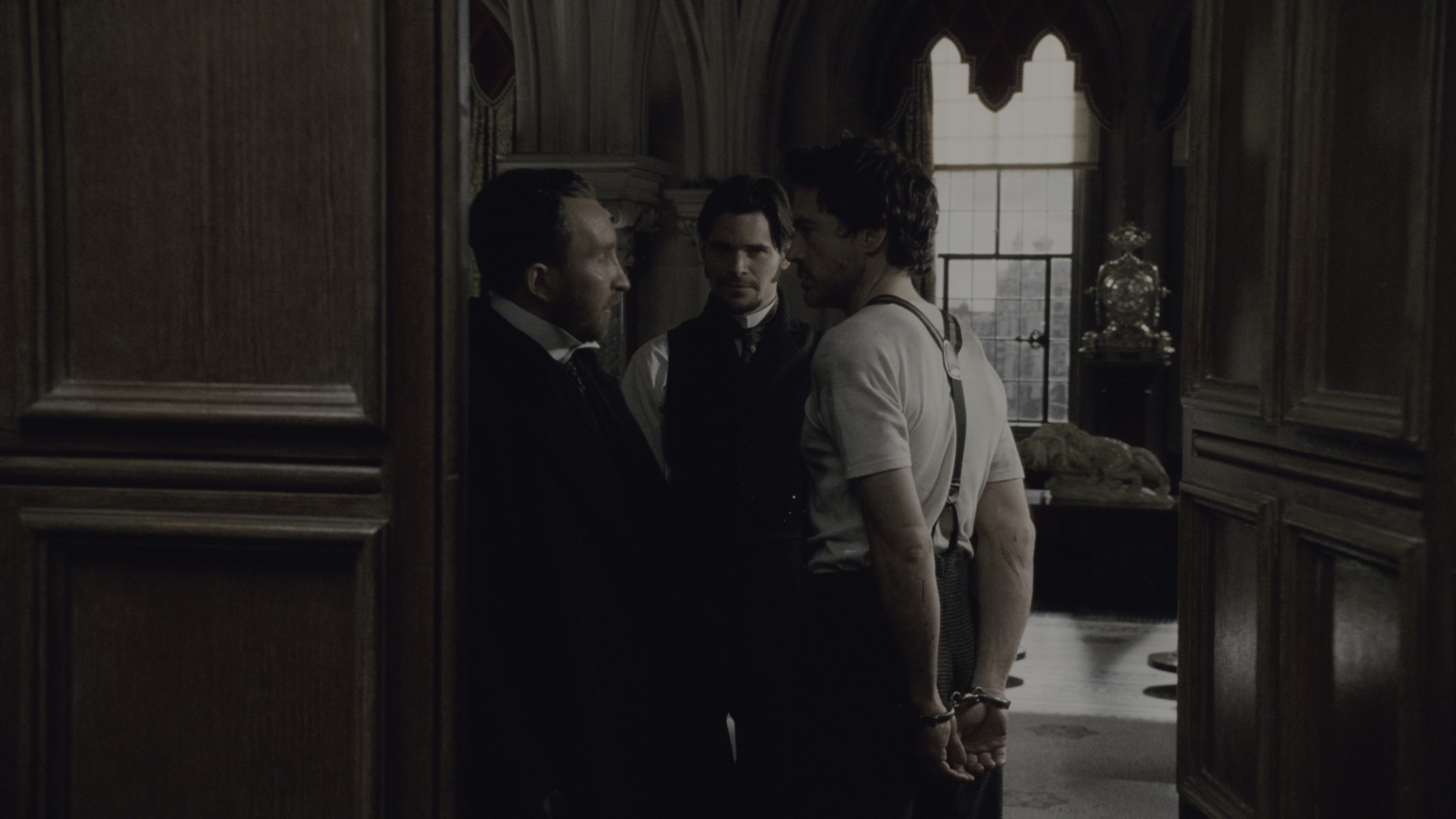 Sherlock Holmes (2009), wide, 1.78:1 — film still