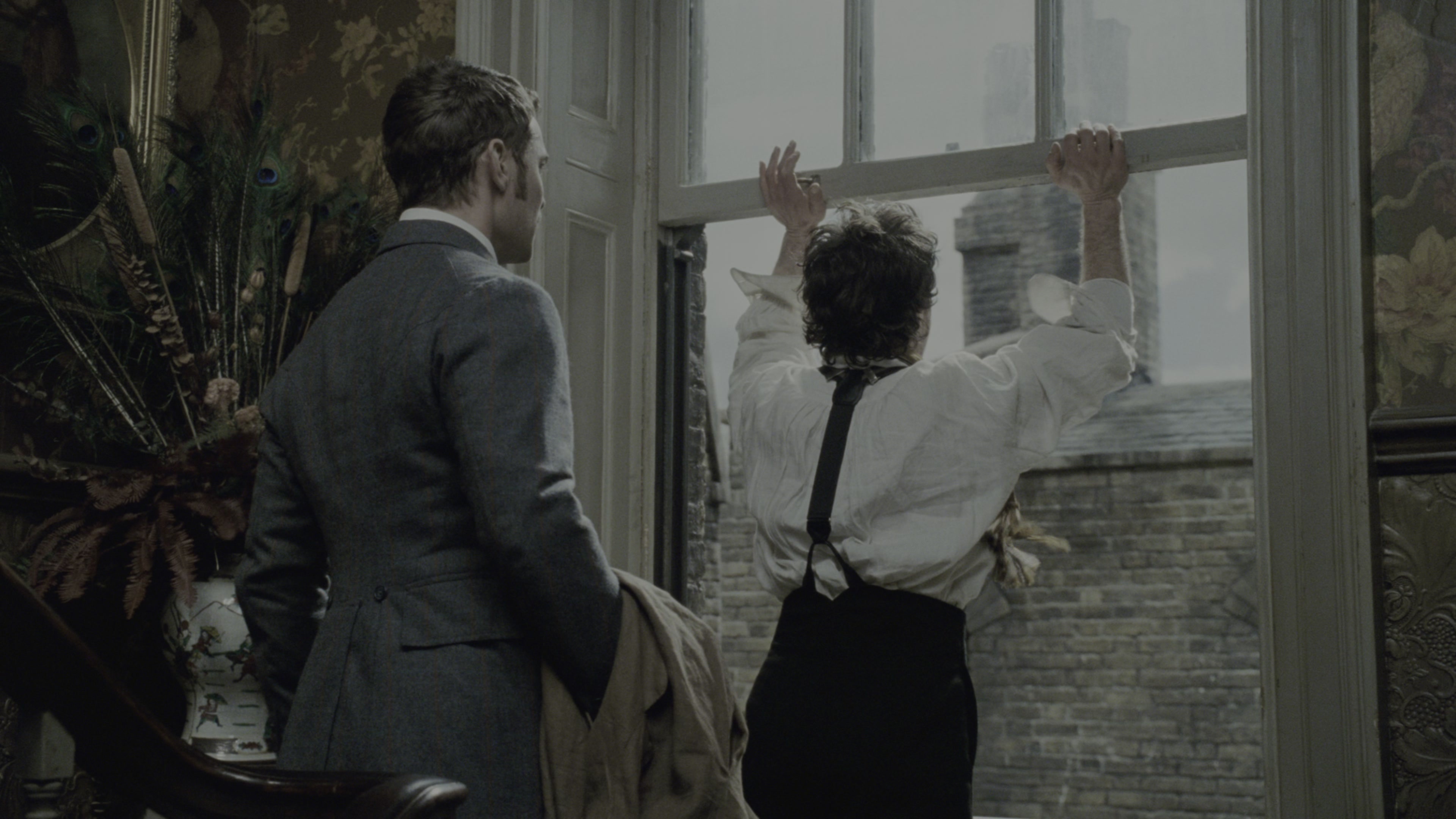Sherlock Holmes (2009), wide, 1.78:1 — film still