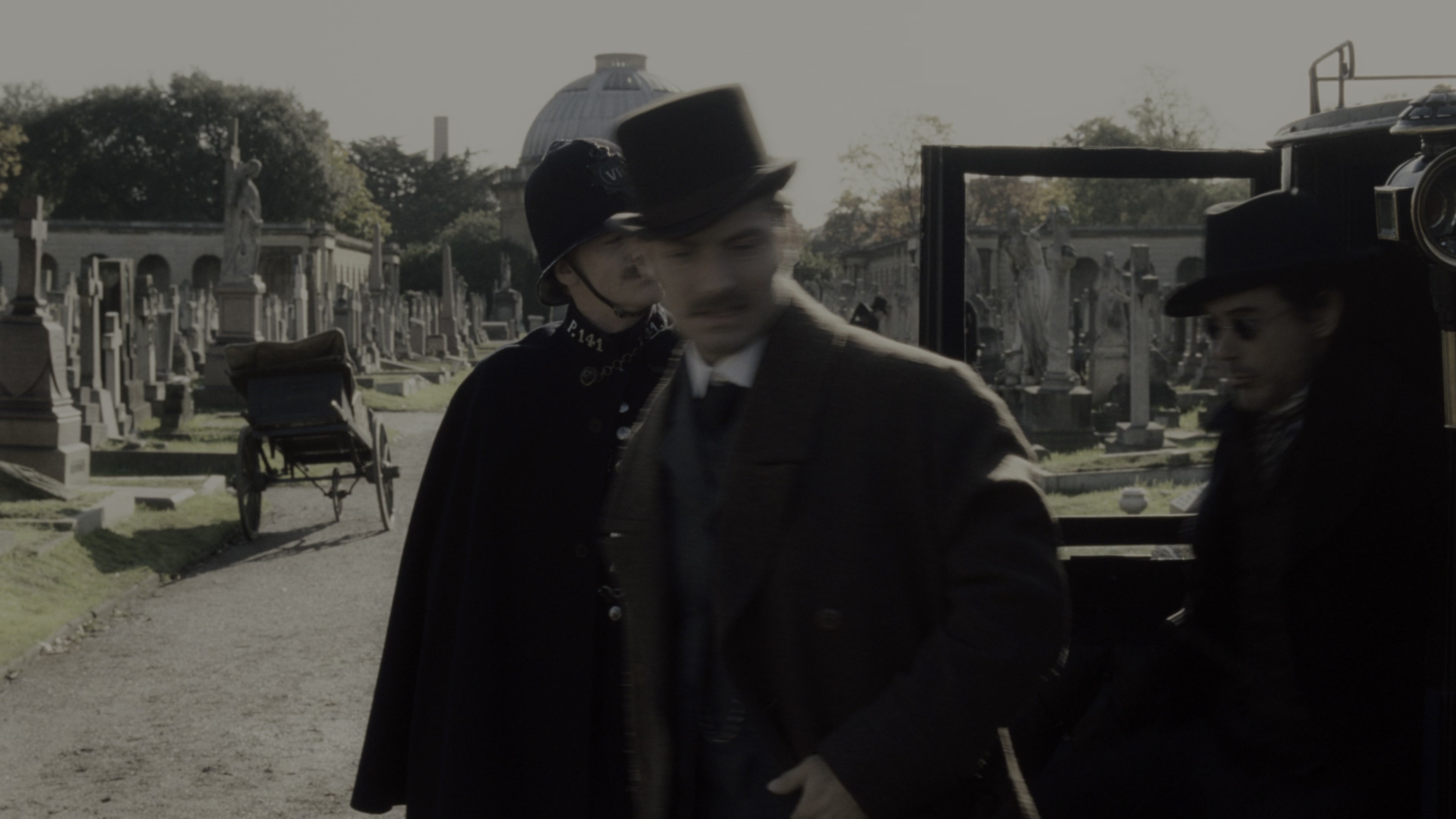 Sherlock Holmes (2009), wide, 1.78:1 — film still