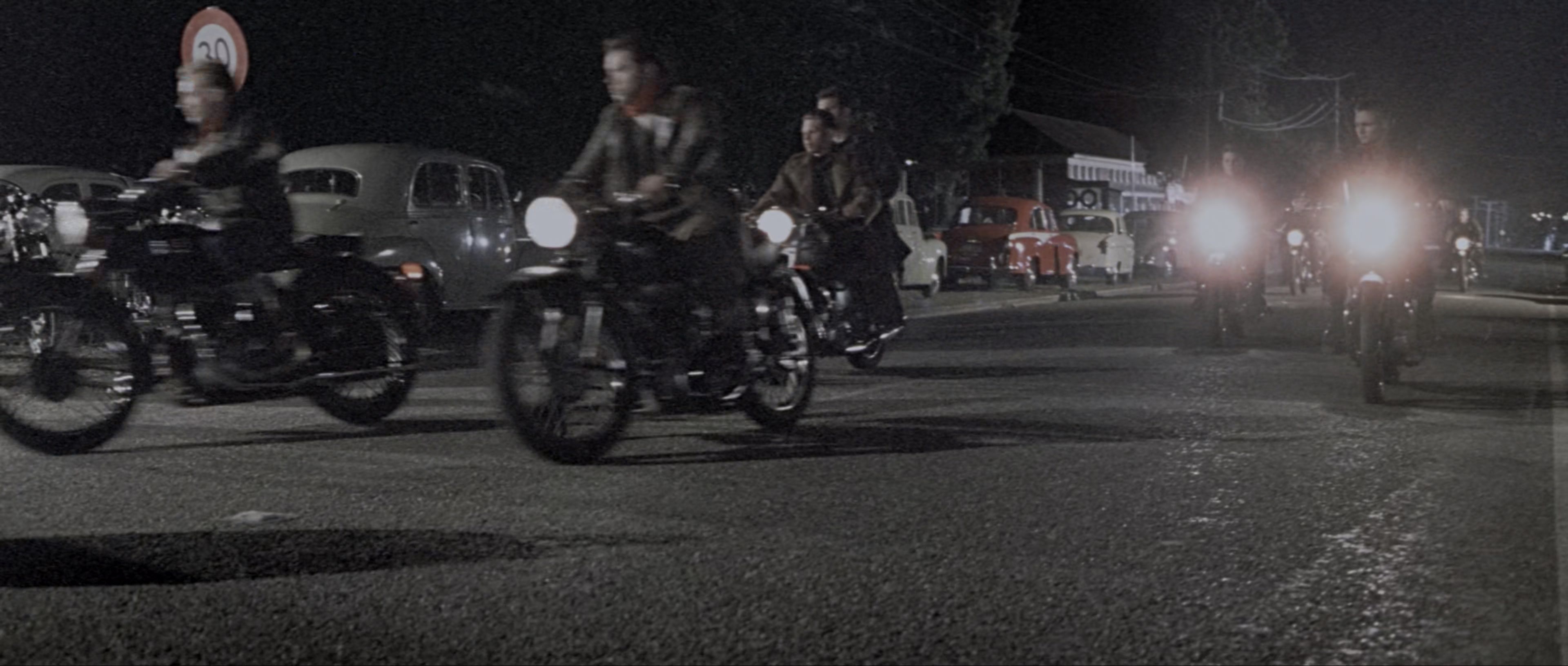 The World's Fastest Indian (2005), wide, 2.35:1 — film still