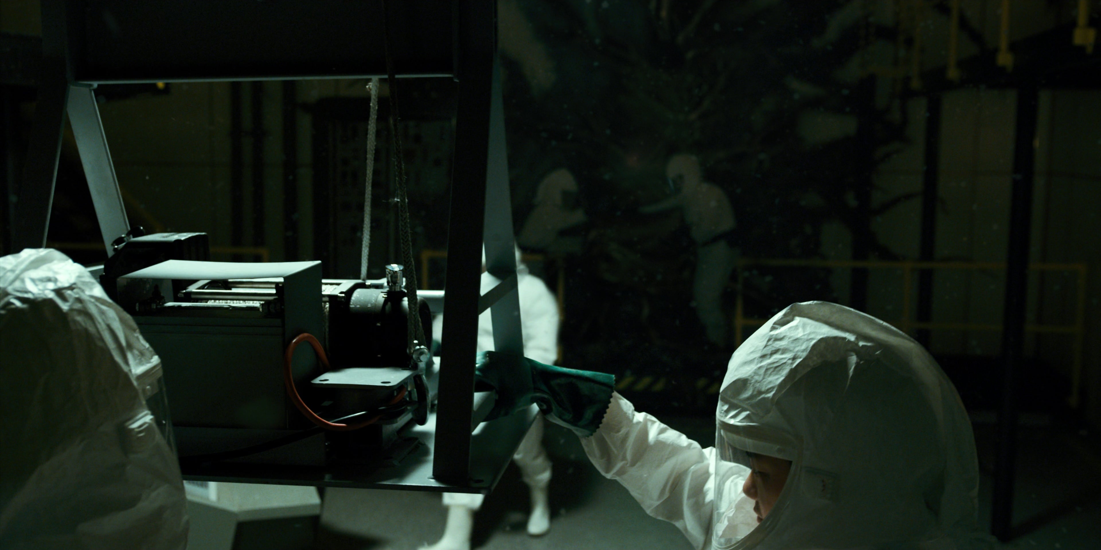Stranger Things (2016), wide, 2.00:1 — film still