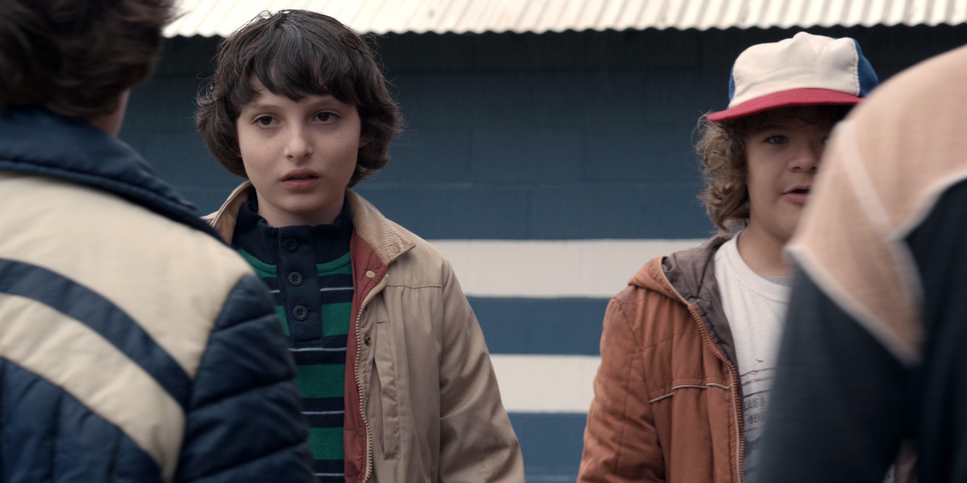 Stranger Things (2016), wide, 2.00:1 — film still