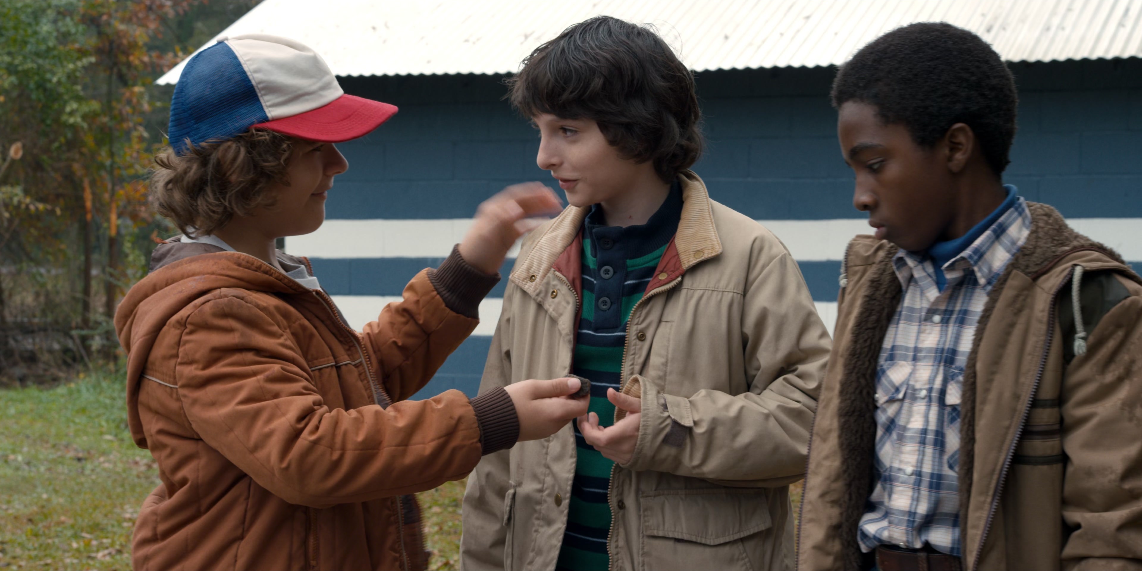 Stranger Things (2016), wide, 2.00:1 — film still