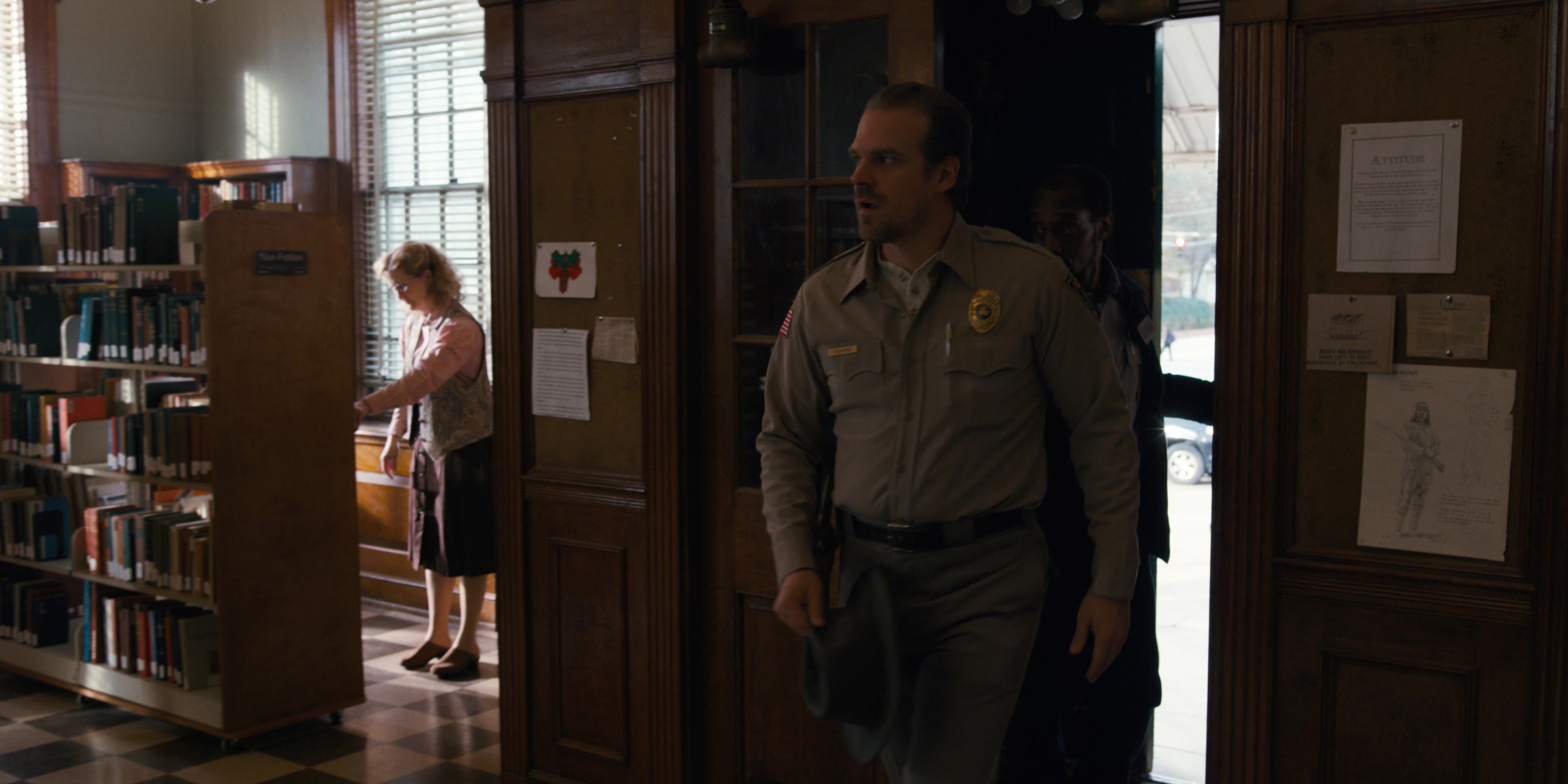 Stranger Things (2016), medium, 2.00:1 — film still