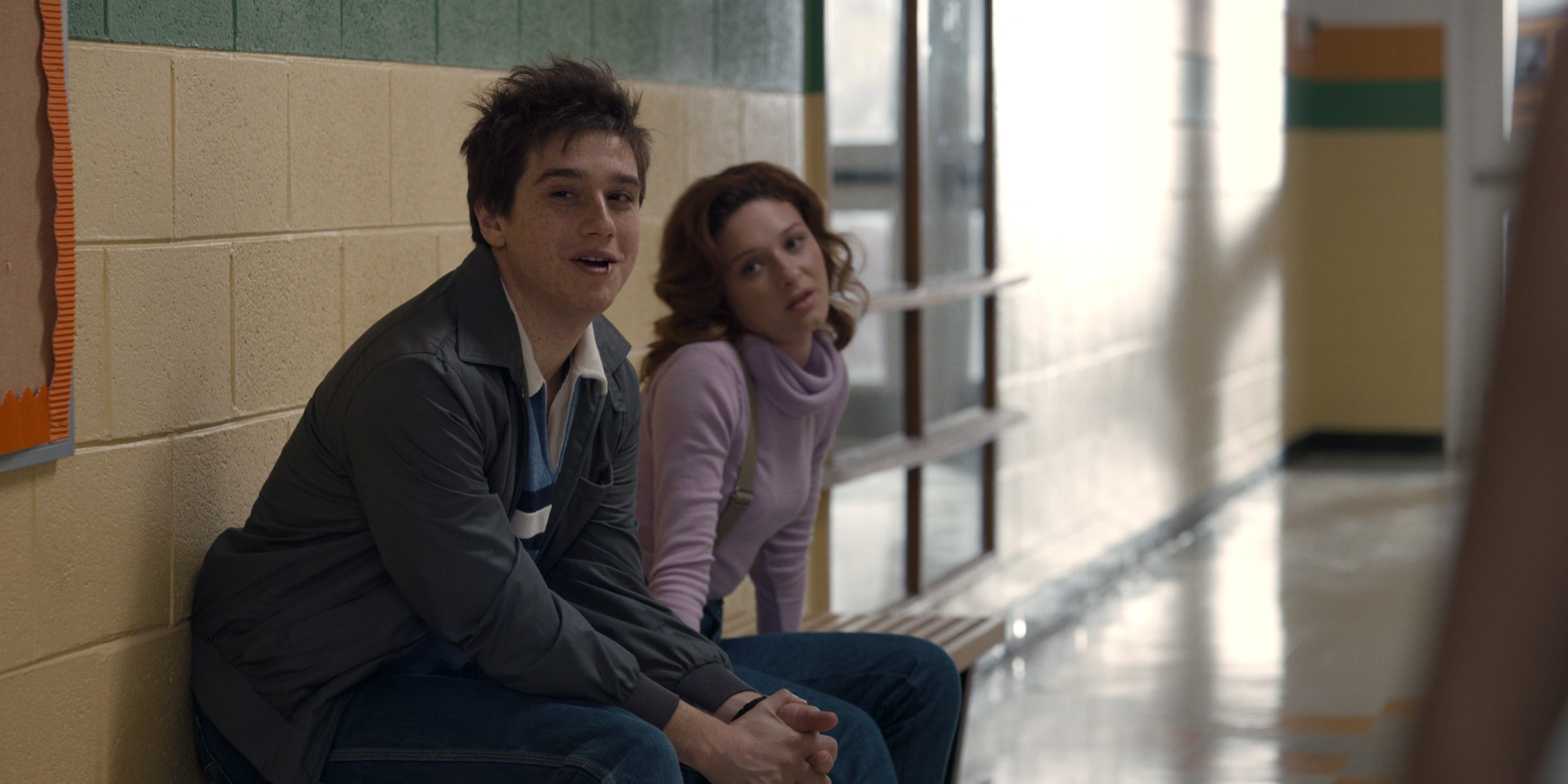 Stranger Things (2016), wide, 2.00:1 — film still