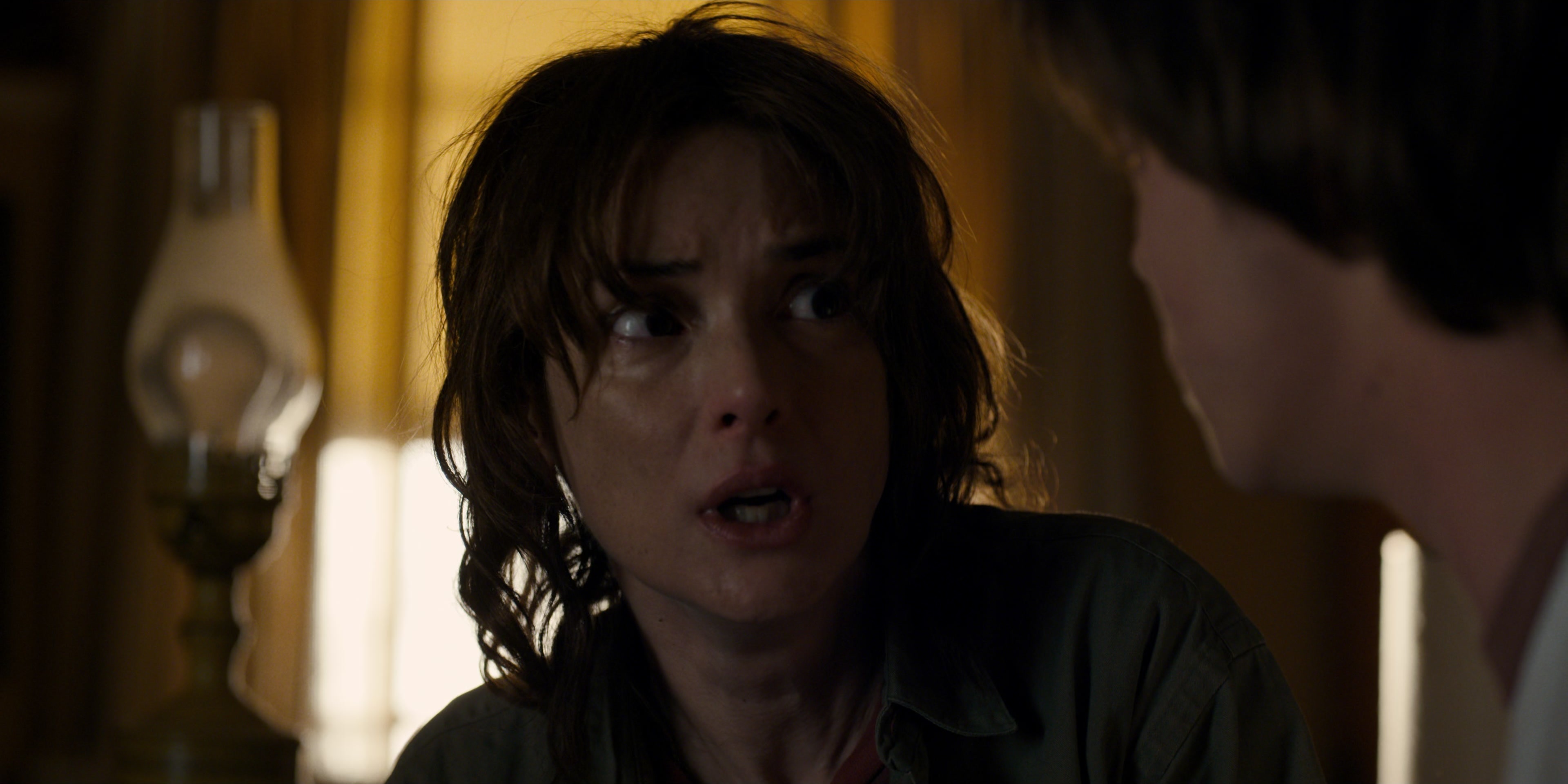 Stranger Things (2016), medium, 2.00:1 — film still