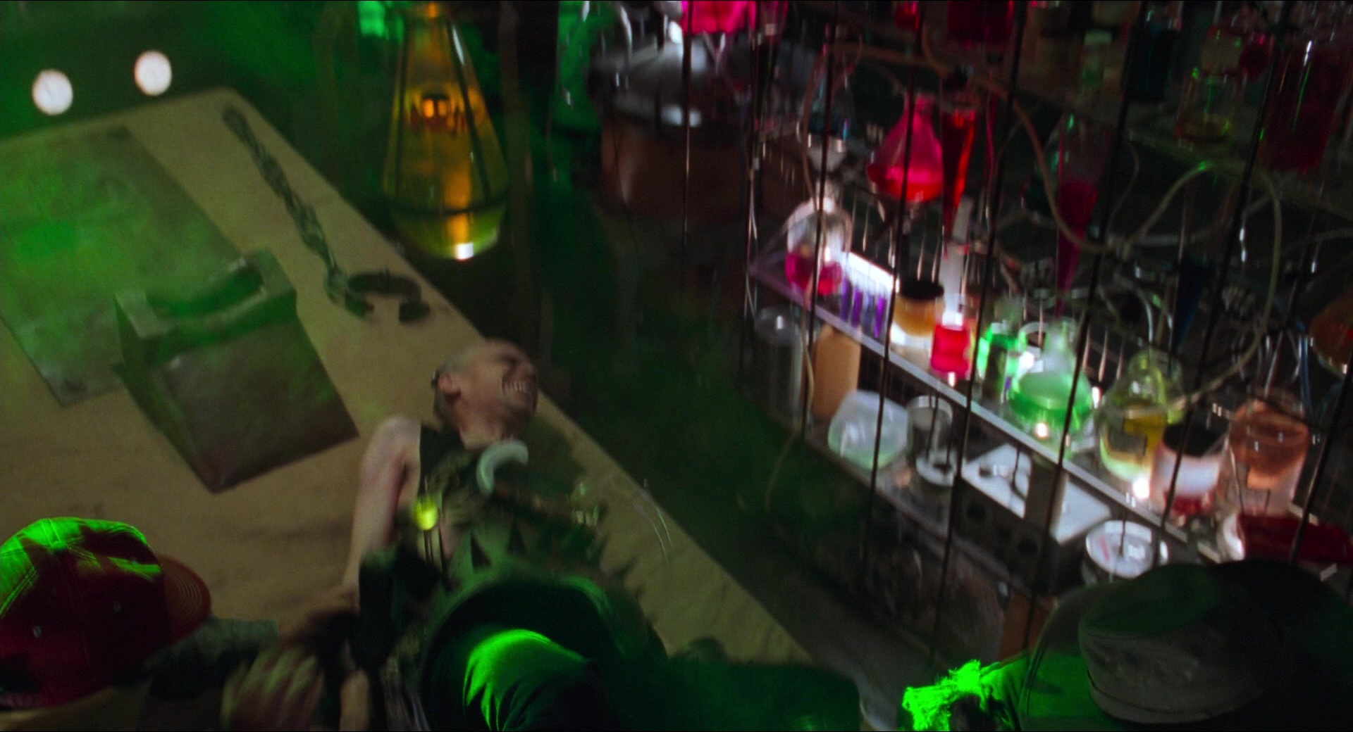 Batman & Robin (1997), wide, 1.85:1 — film still