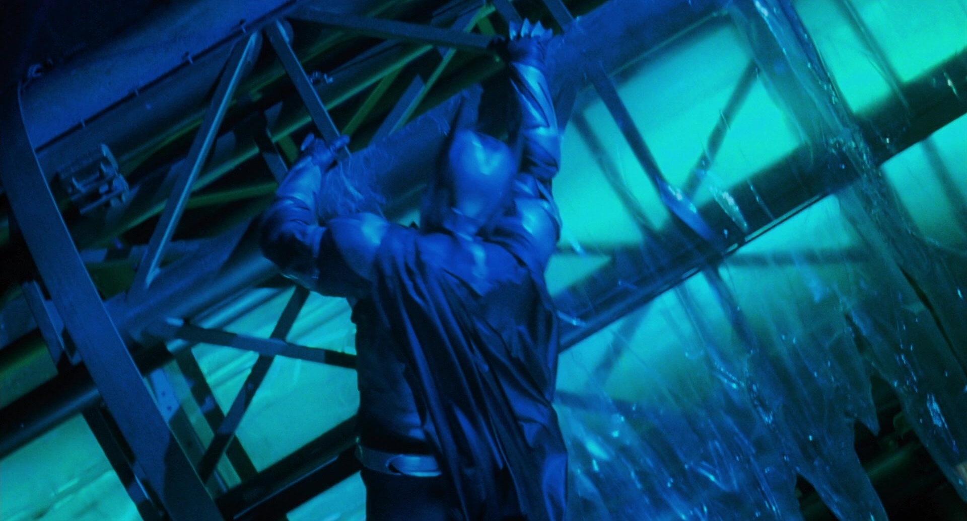 Batman & Robin (1997), wide, 1.85:1 — film still