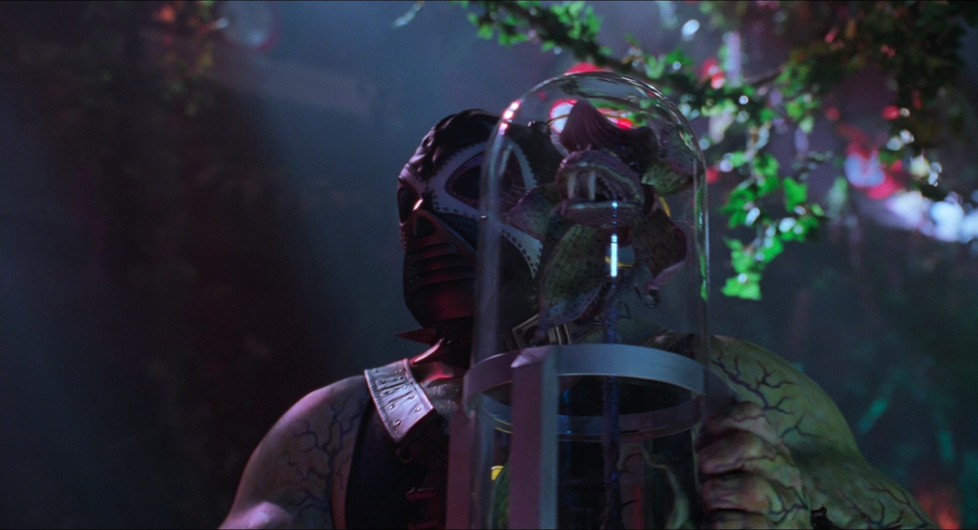 Batman & Robin (1997), wide, 1.85:1 — film still