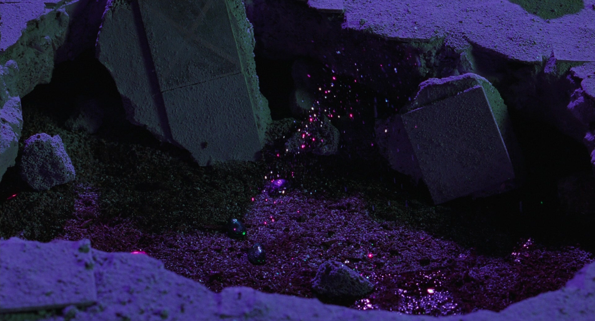 Batman & Robin (1997), wide, 1.85:1 — film still