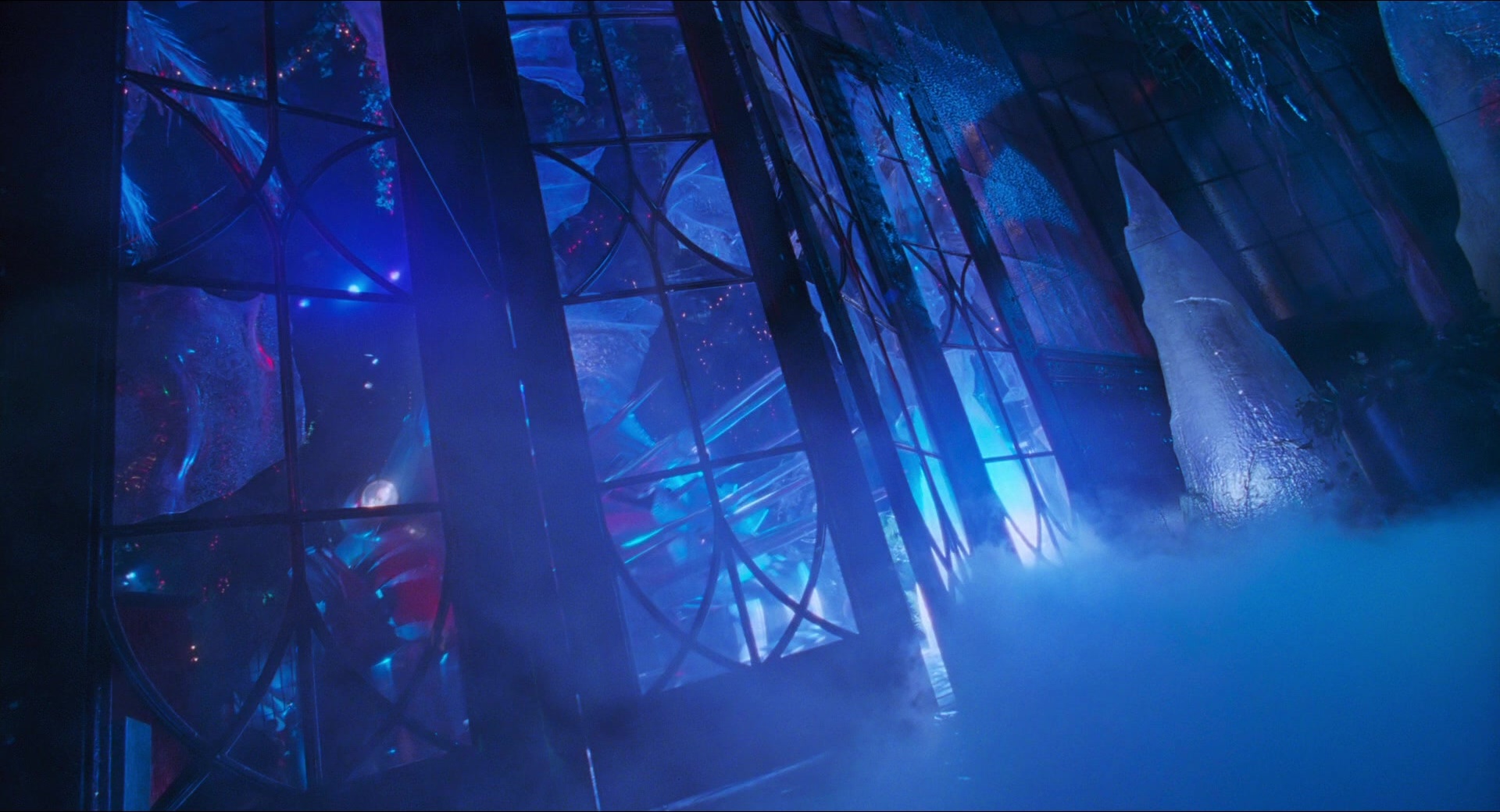Batman & Robin (1997), wide, 1.85:1 — film still