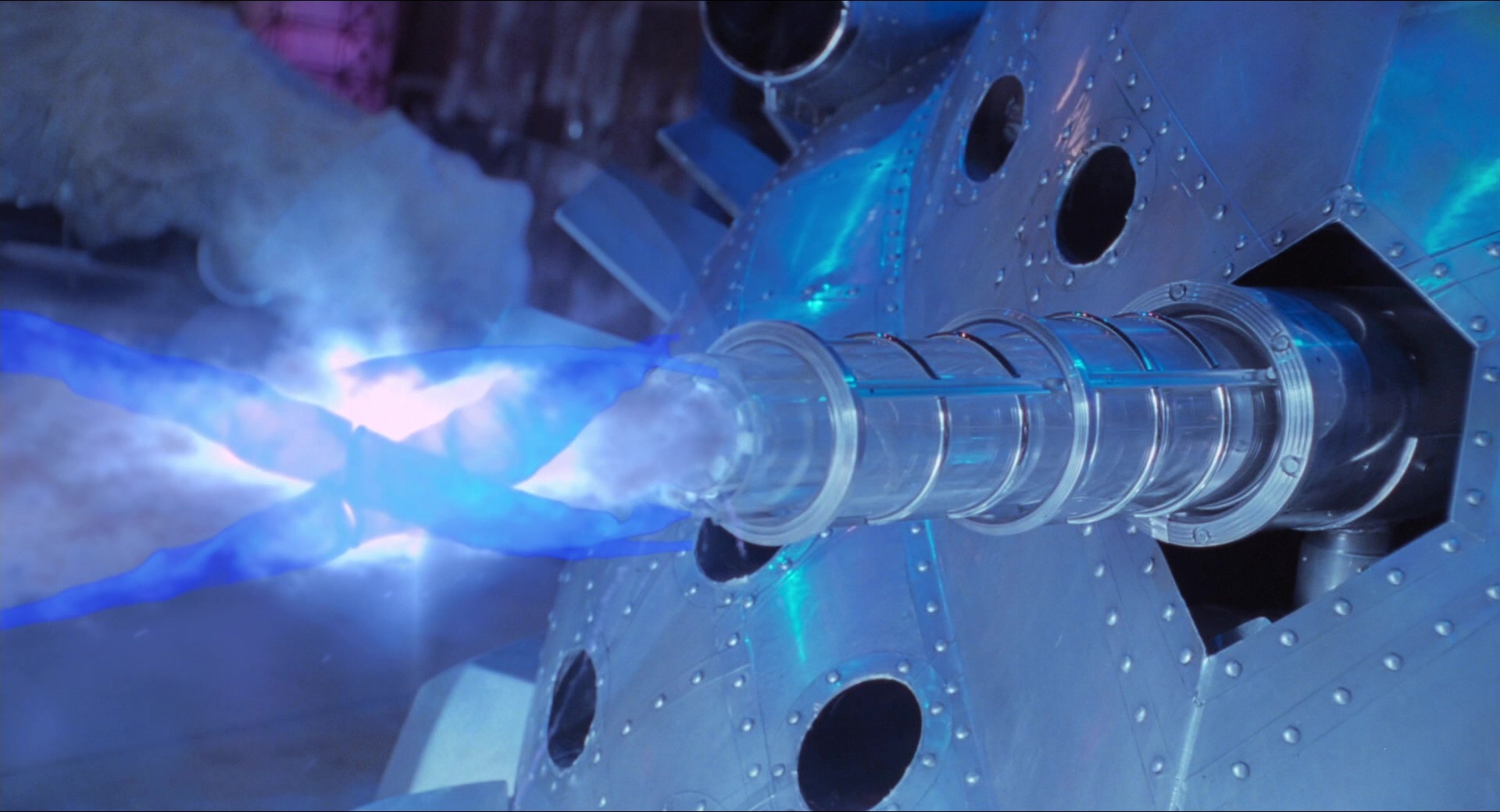 Batman & Robin (1997), wide, 1.85:1 — film still