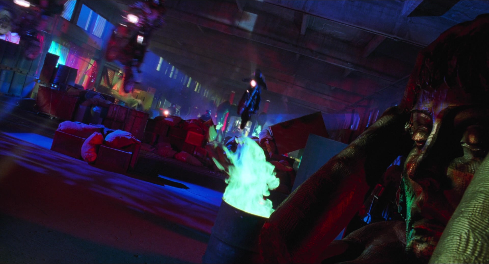 Batman & Robin (1997), wide, 1.85:1 — film still