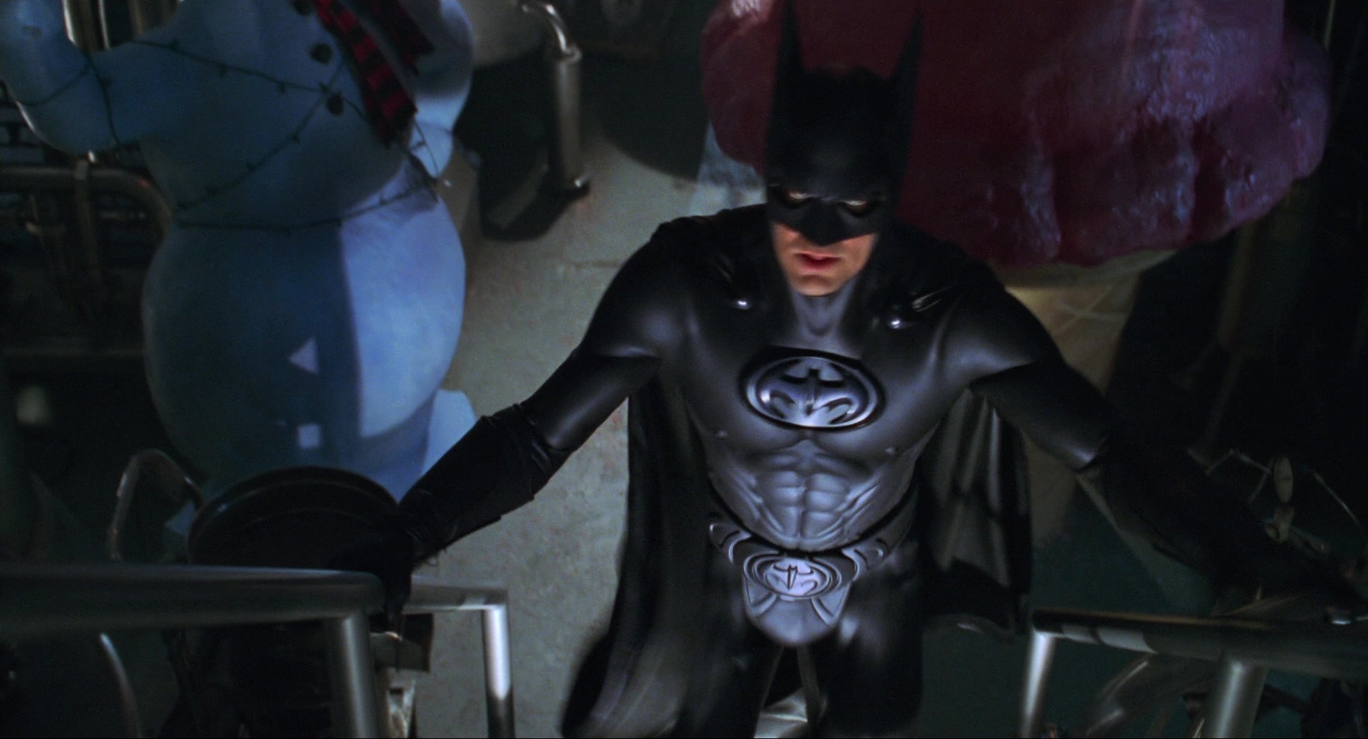 Batman & Robin (1997), wide, 1.85:1 — film still