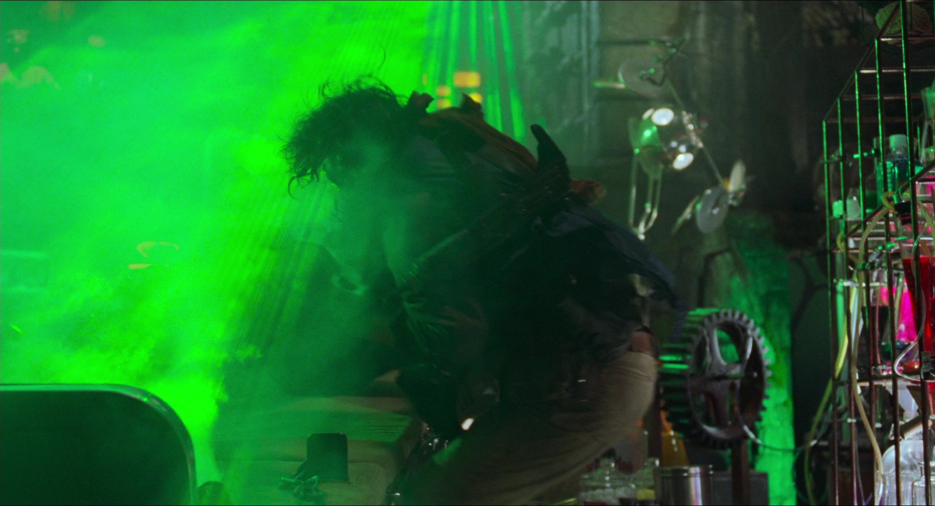 Batman & Robin (1997), wide, 1.85:1 — film still